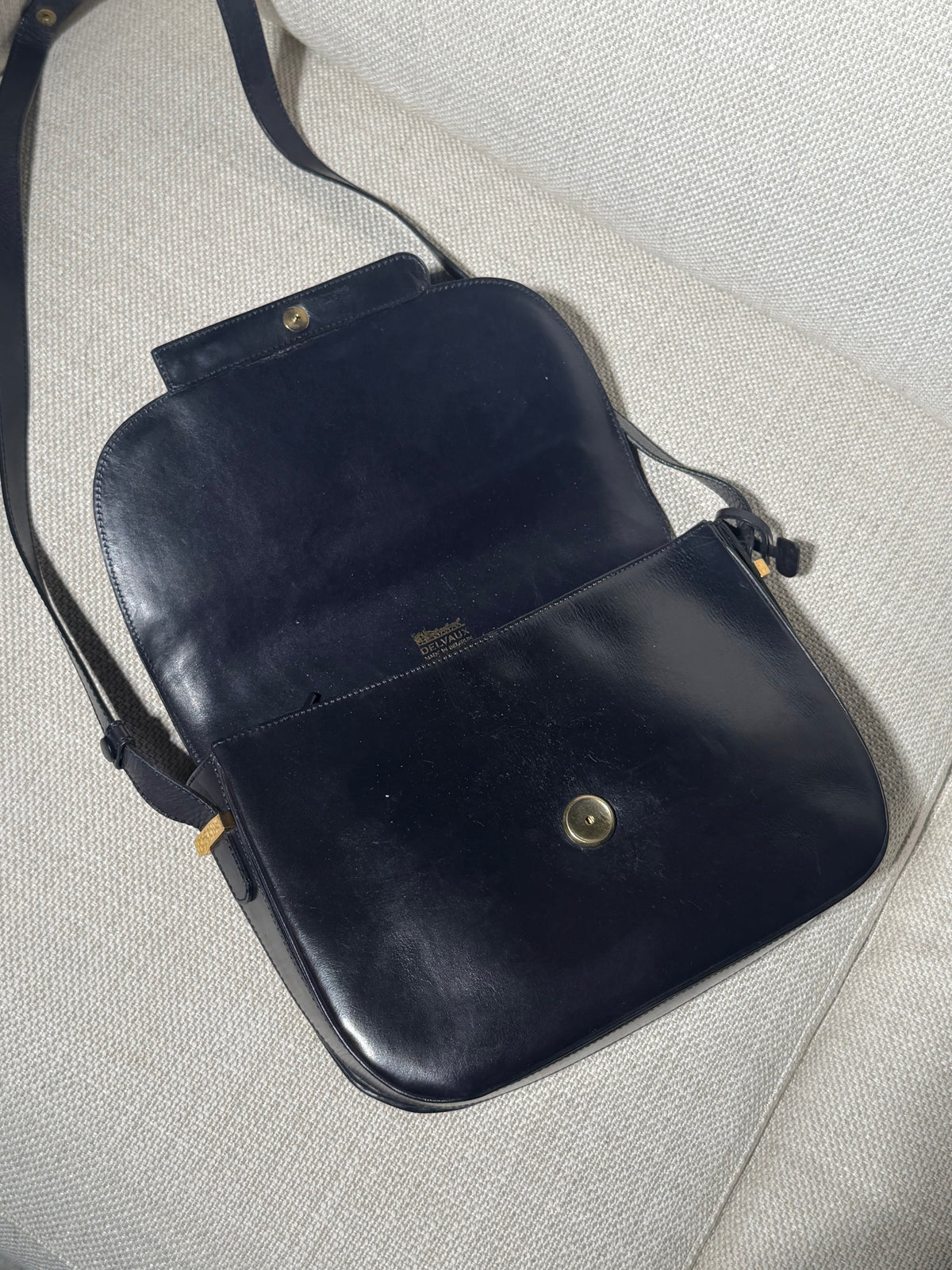Vintage Delvaux Crossbody Bag – Navy Blue Leather