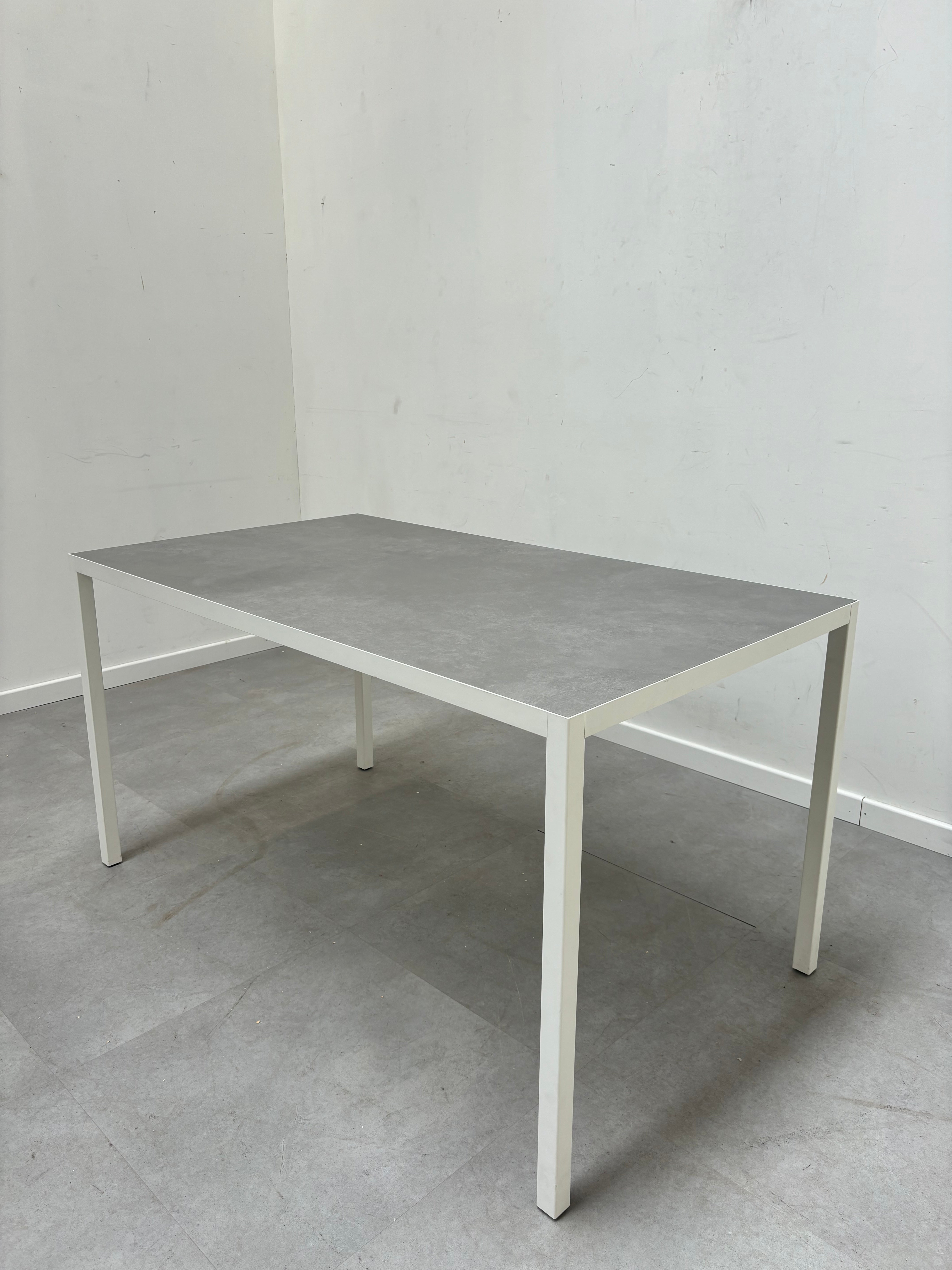 MDF italia - Lim .03 Ceramic Table