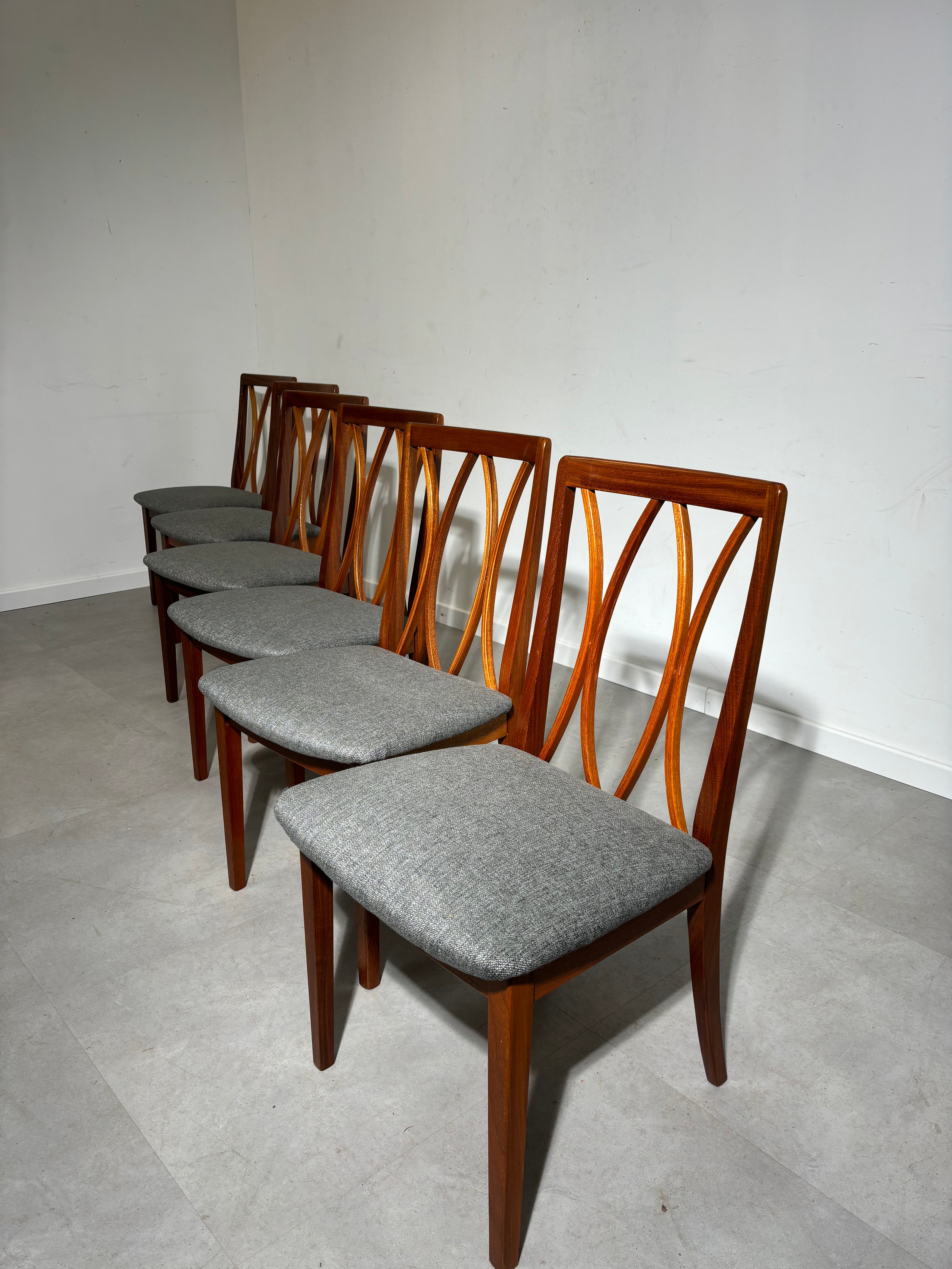 Ensemble de six chaises de salle à manger G-Plan