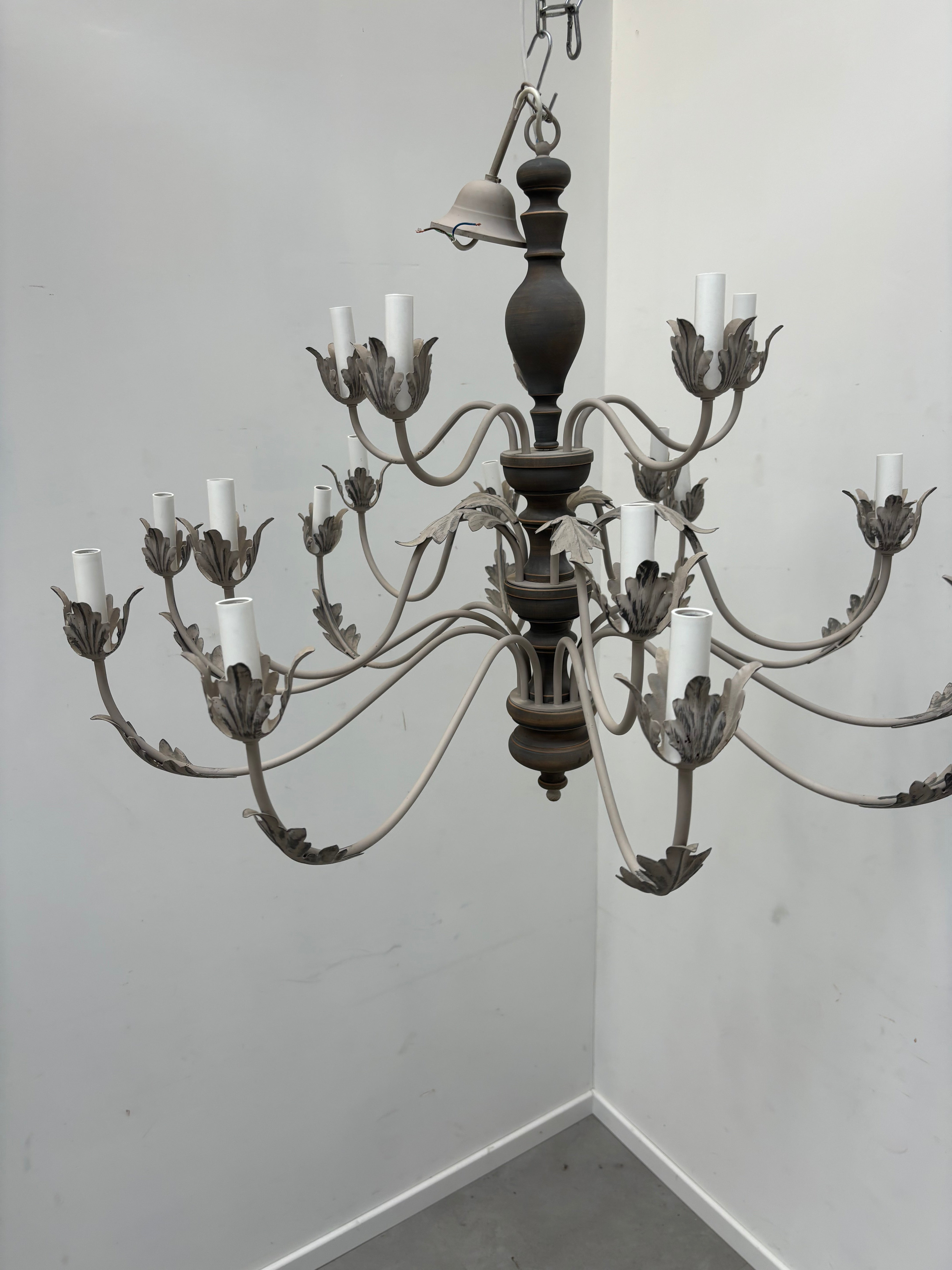 Kroonluchter met 20 lampen, rustiek