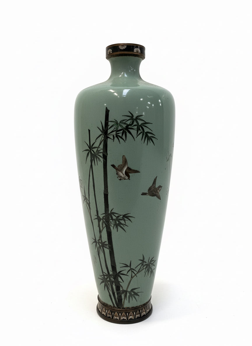 Japanese Cloisonné Vase – Meiji Period – Bird Motif – 19 cm