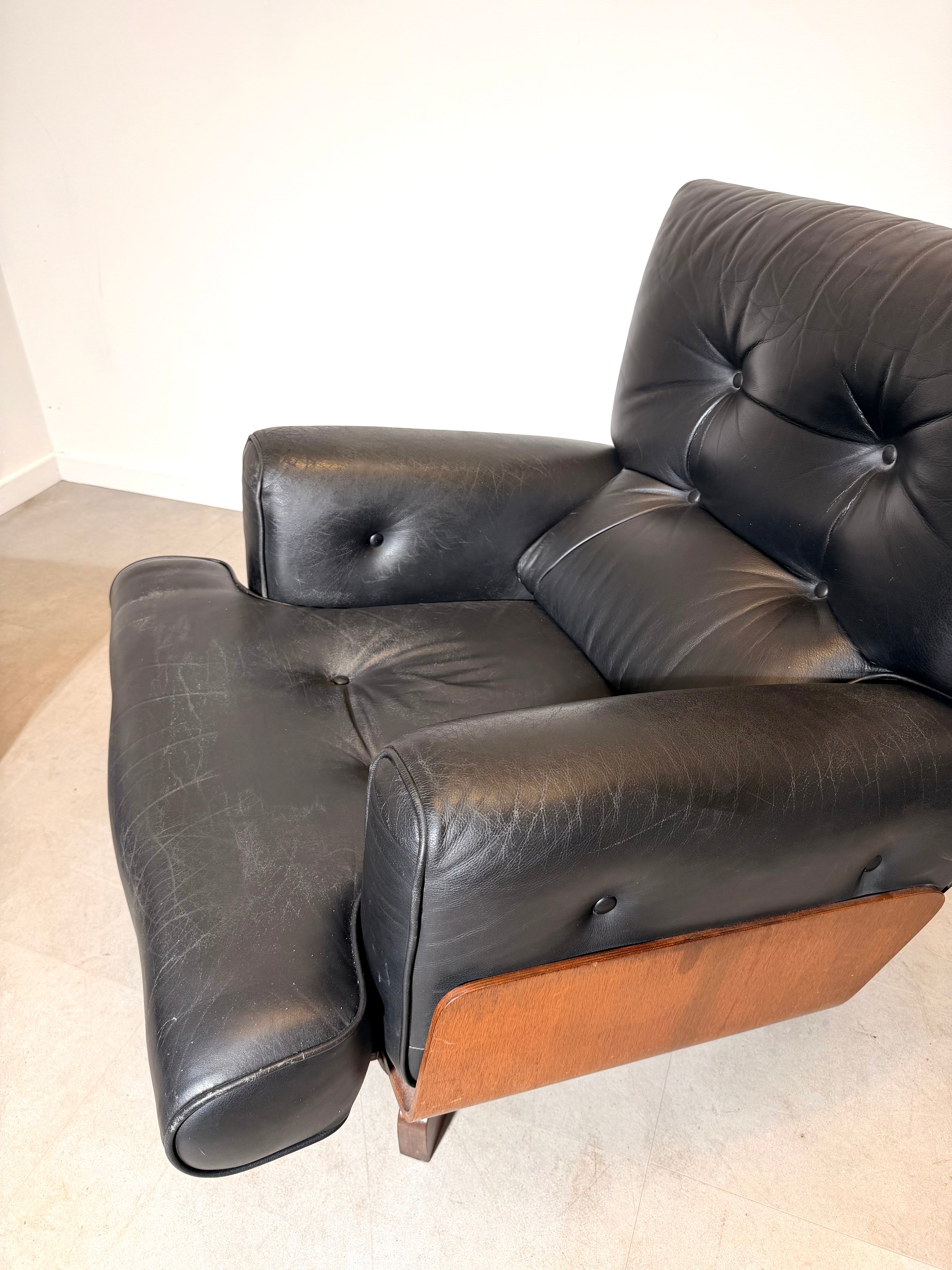 Menilo Taro Model 401 Lounge Chair & Ottoman by Cinova, Italy, 1964