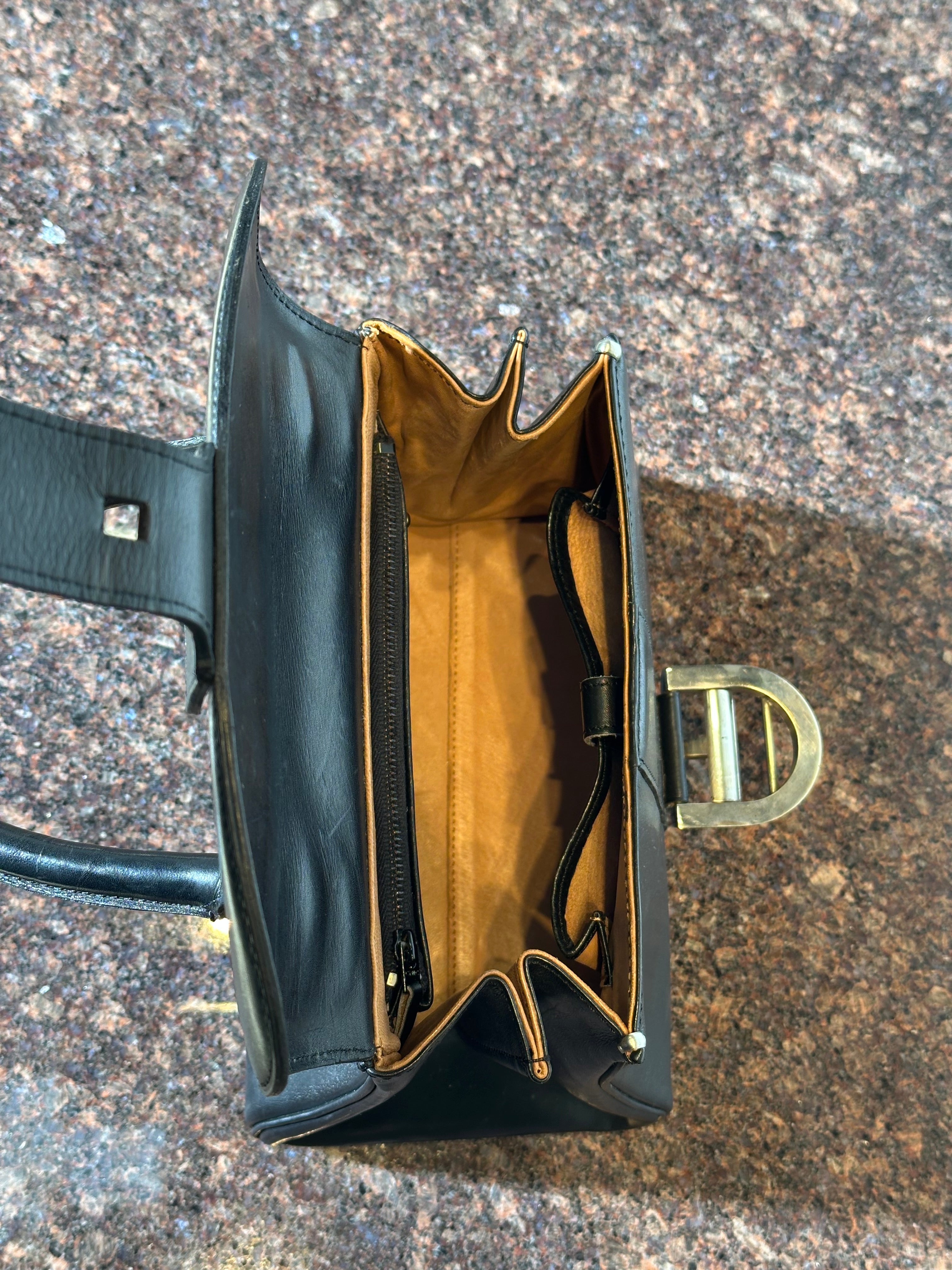 Sac à main Delvaux « Brillant PM » – Cuir noir