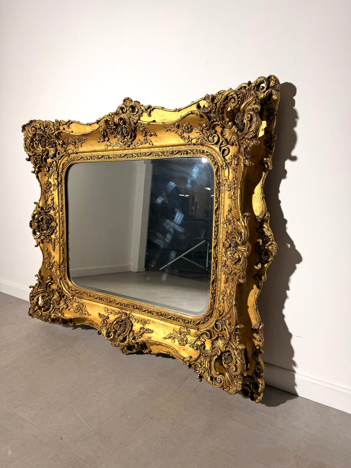 Large Ornate Baroque Gilt Mirror