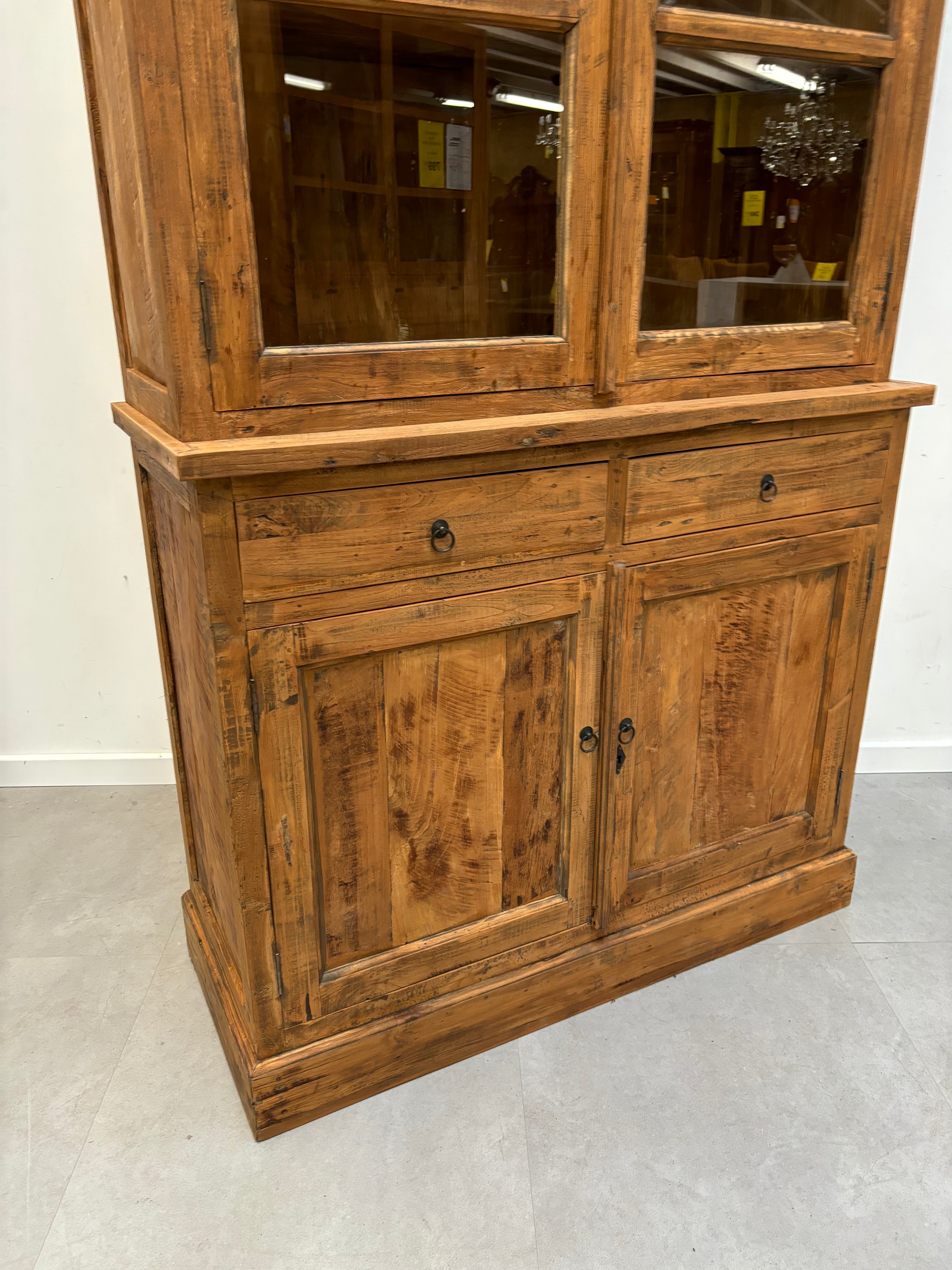 Display cabinet in recycled teakwood