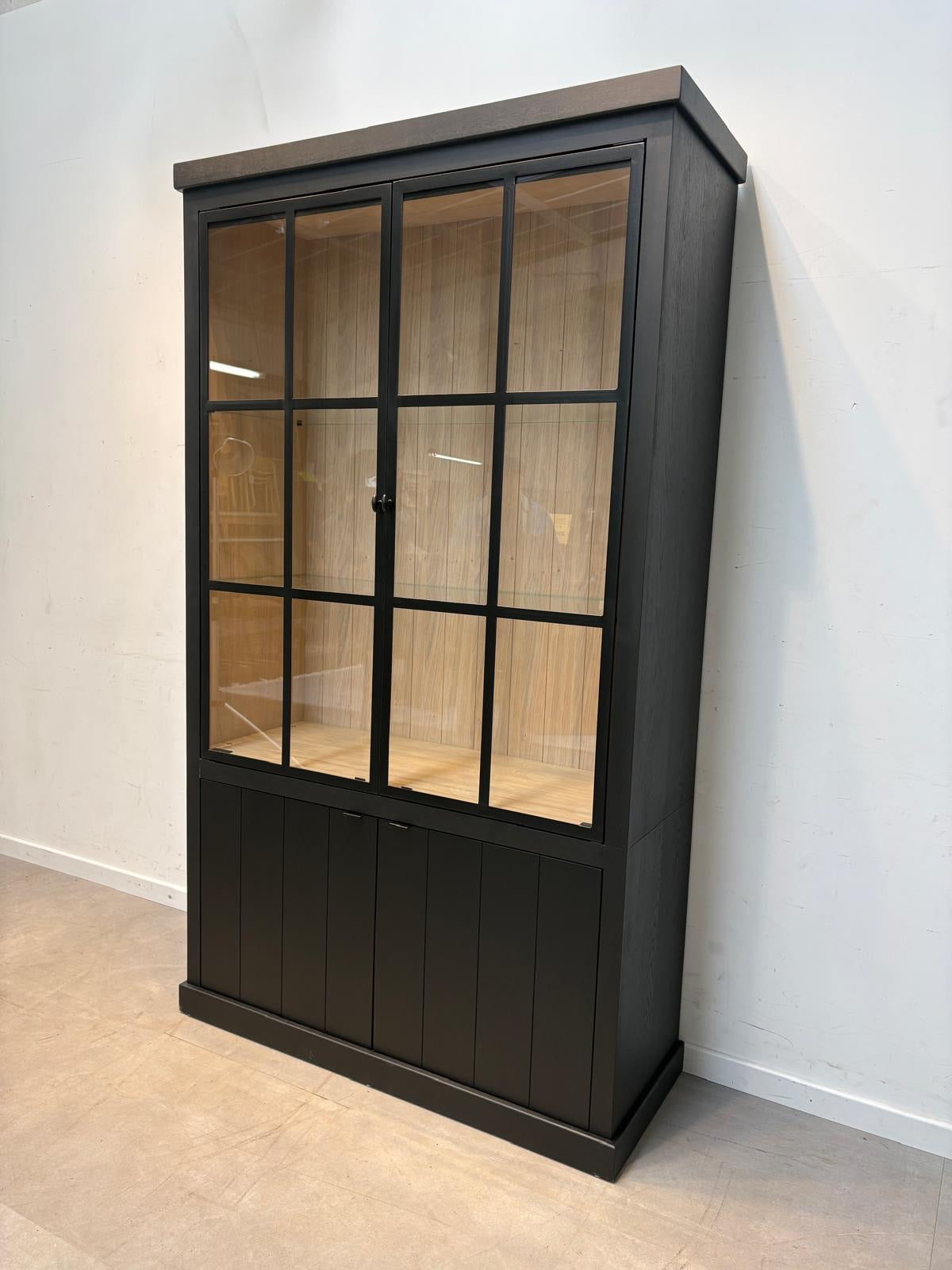 Black Display Cabinet with Glass Doors – 124 cm | Modern Vitrine Cupboard