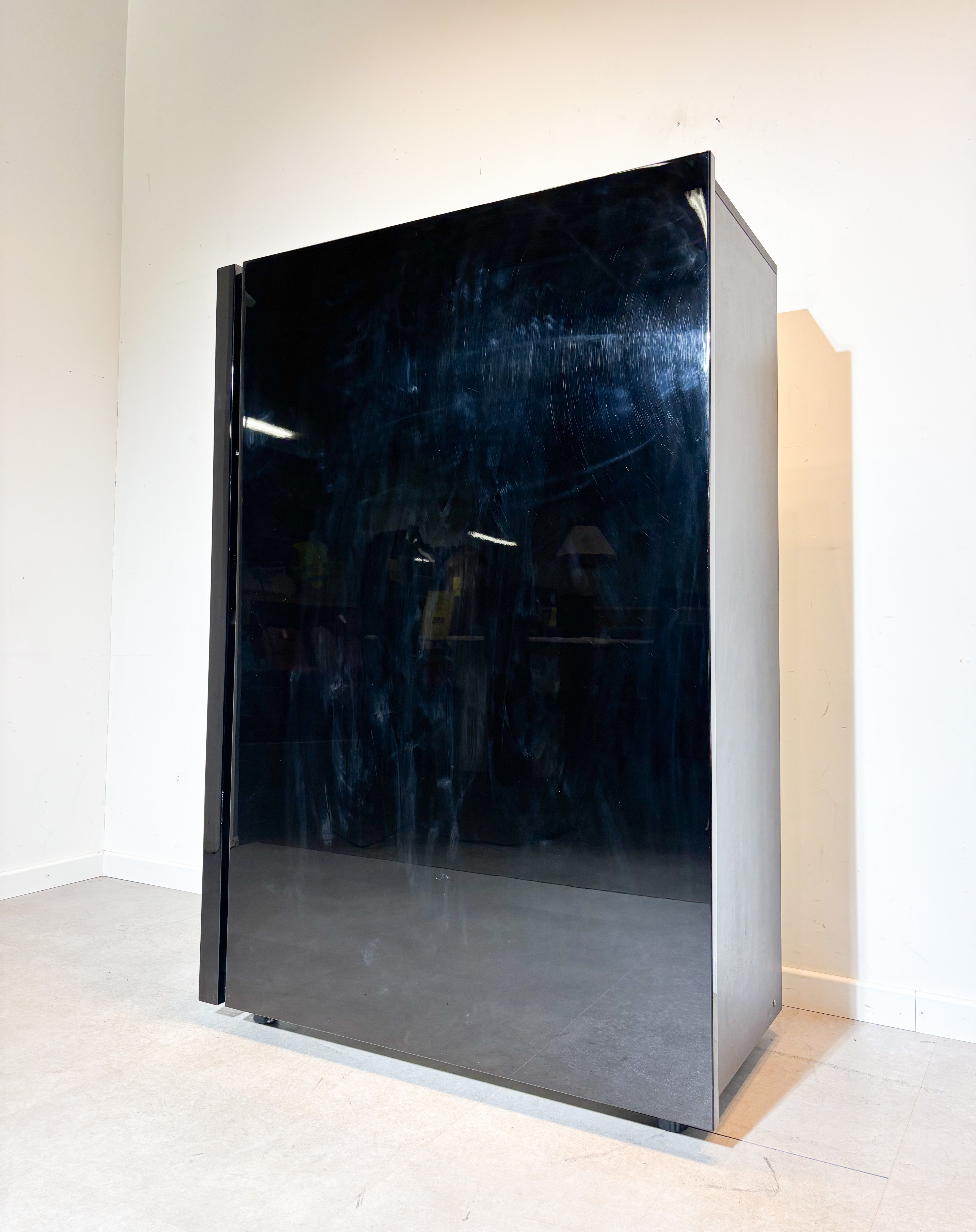 Acerbis “Playbox”, ontworpen door Giotto Stoppino en Ludovico Acerbis.