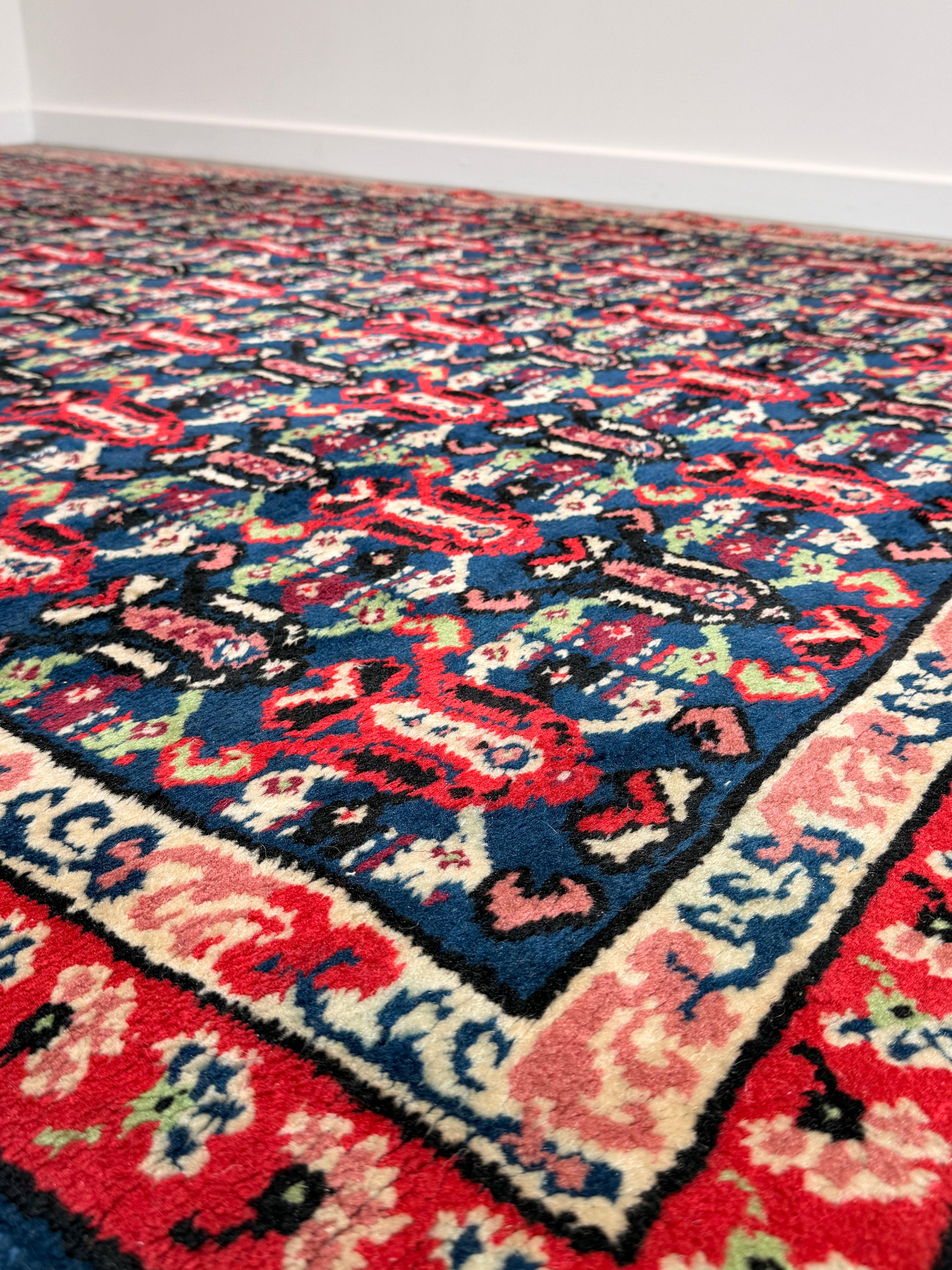 Patterned Rug Persian Style