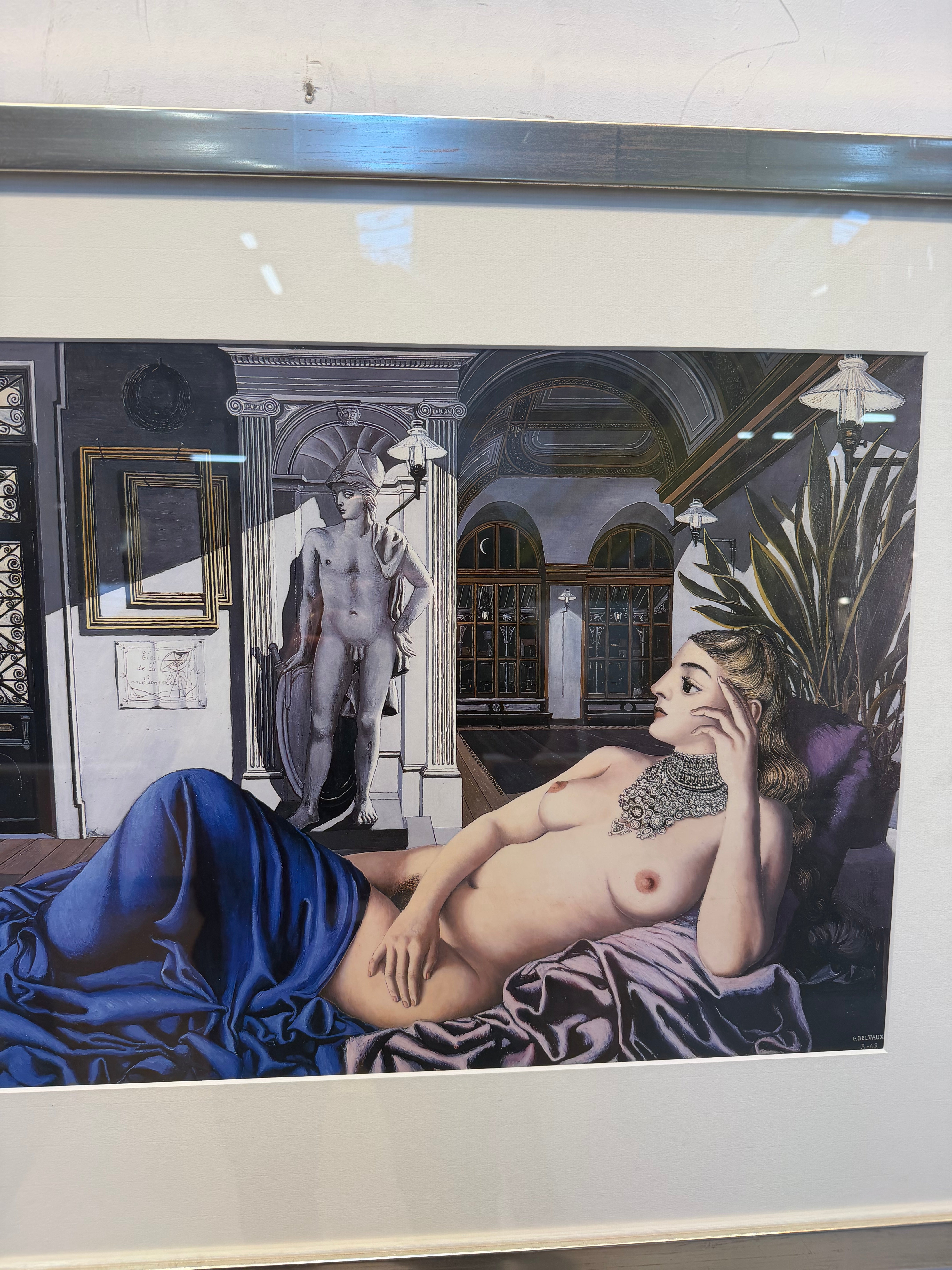 Paul Delvaux – Surrealist Interior with Reclining Nude – Framed Print – 85 x 65 cm