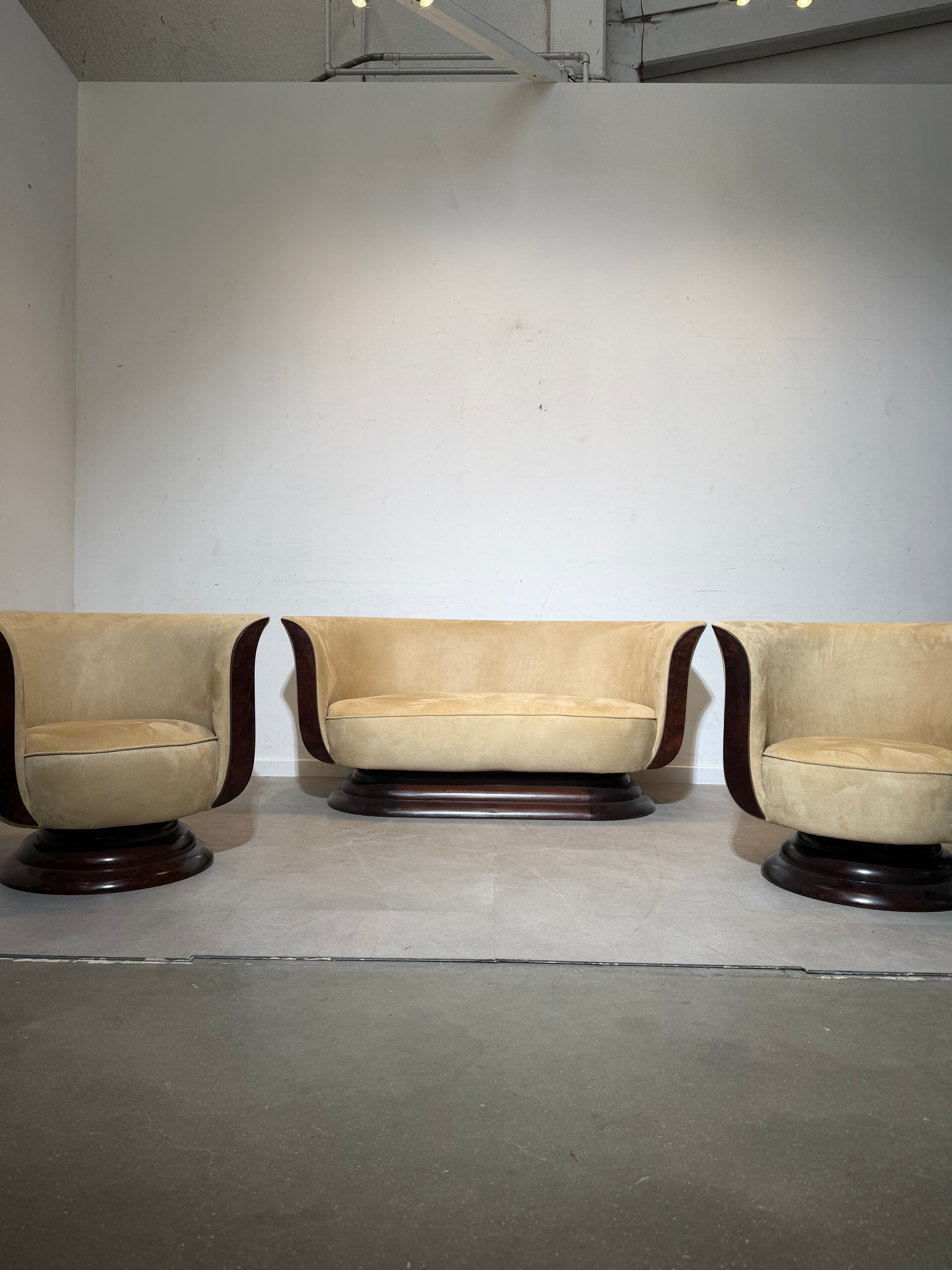 Art Deco Tulip Sofa Set – 2 Club Chairs & Two-Seater – Hotel Le Malandre