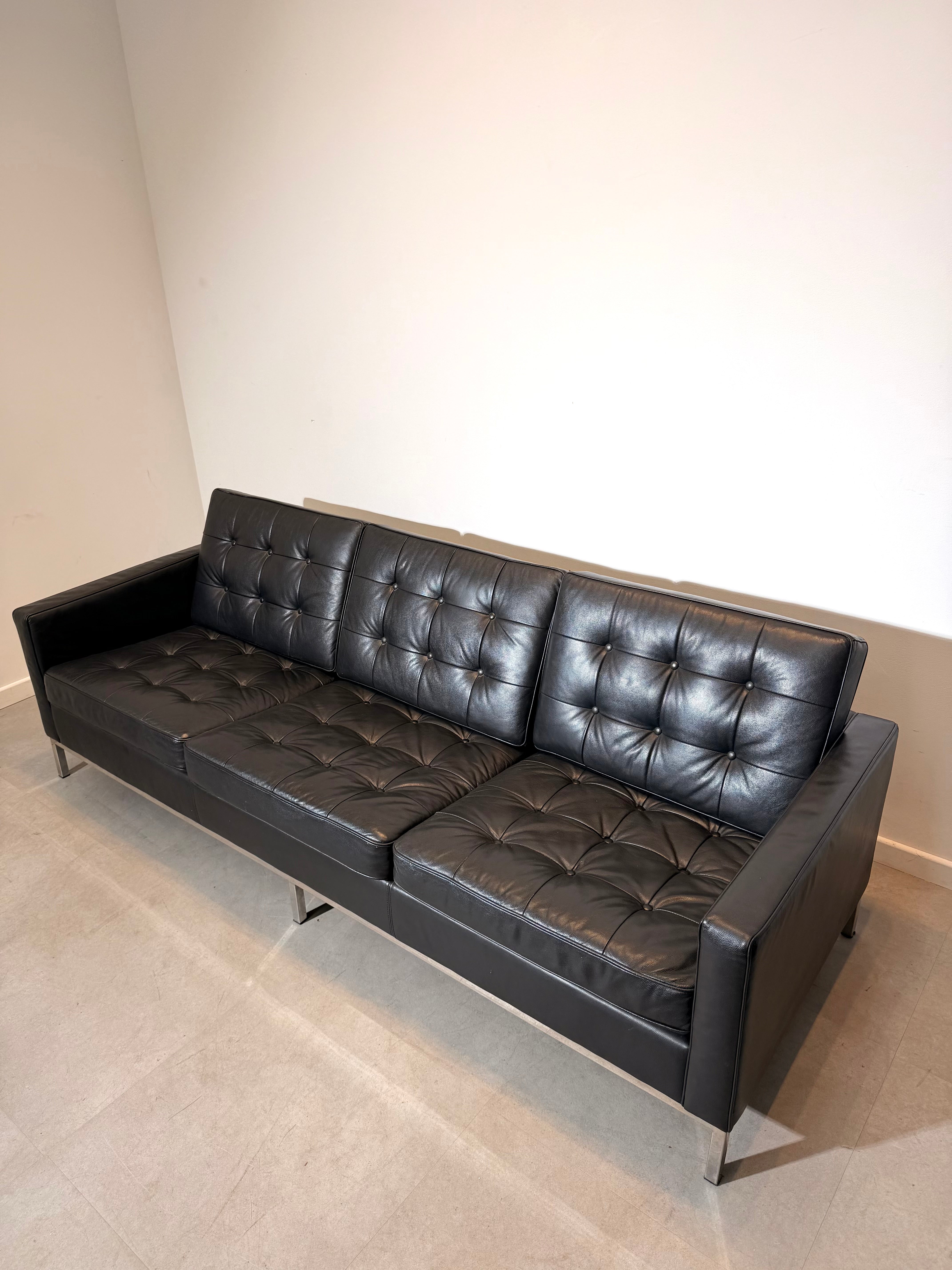 Florence Knoll Style 3-Seater Sofa
