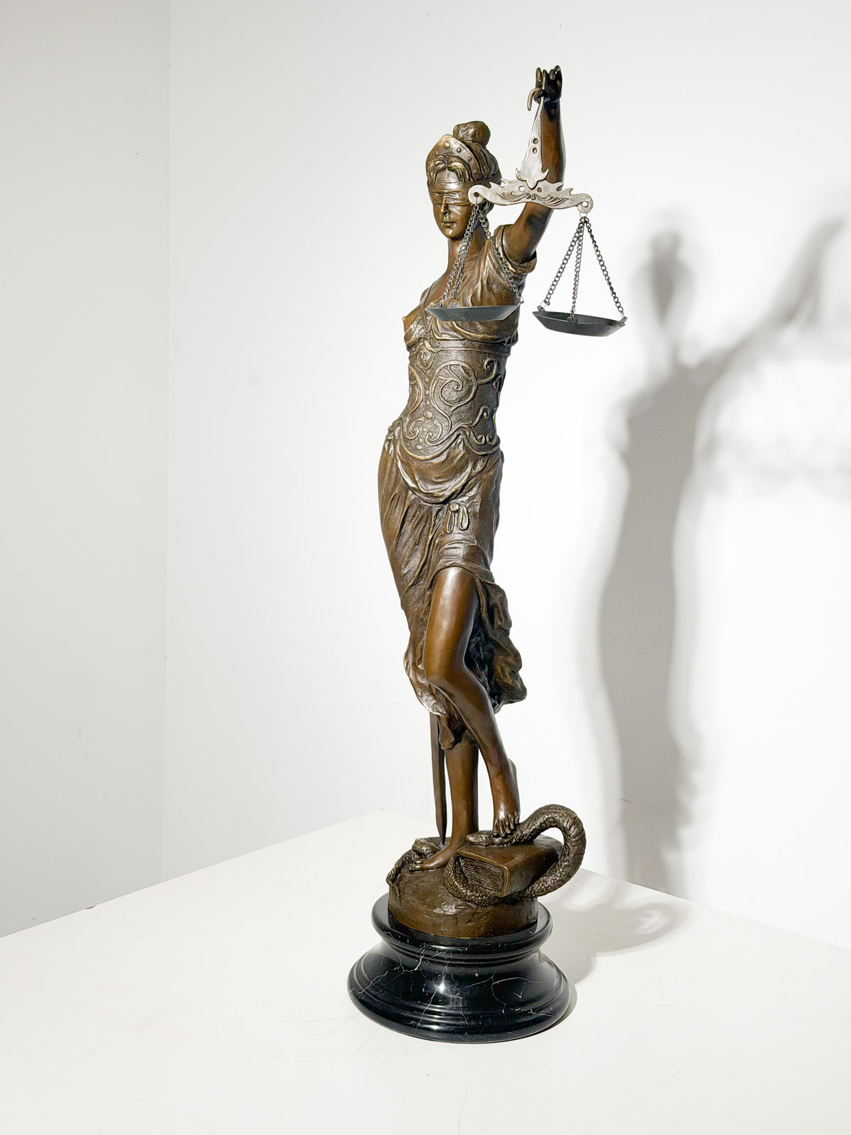 Large Bronze Lady Justice Statue on Marble Base – Signed “Mayer” – 100 cm
