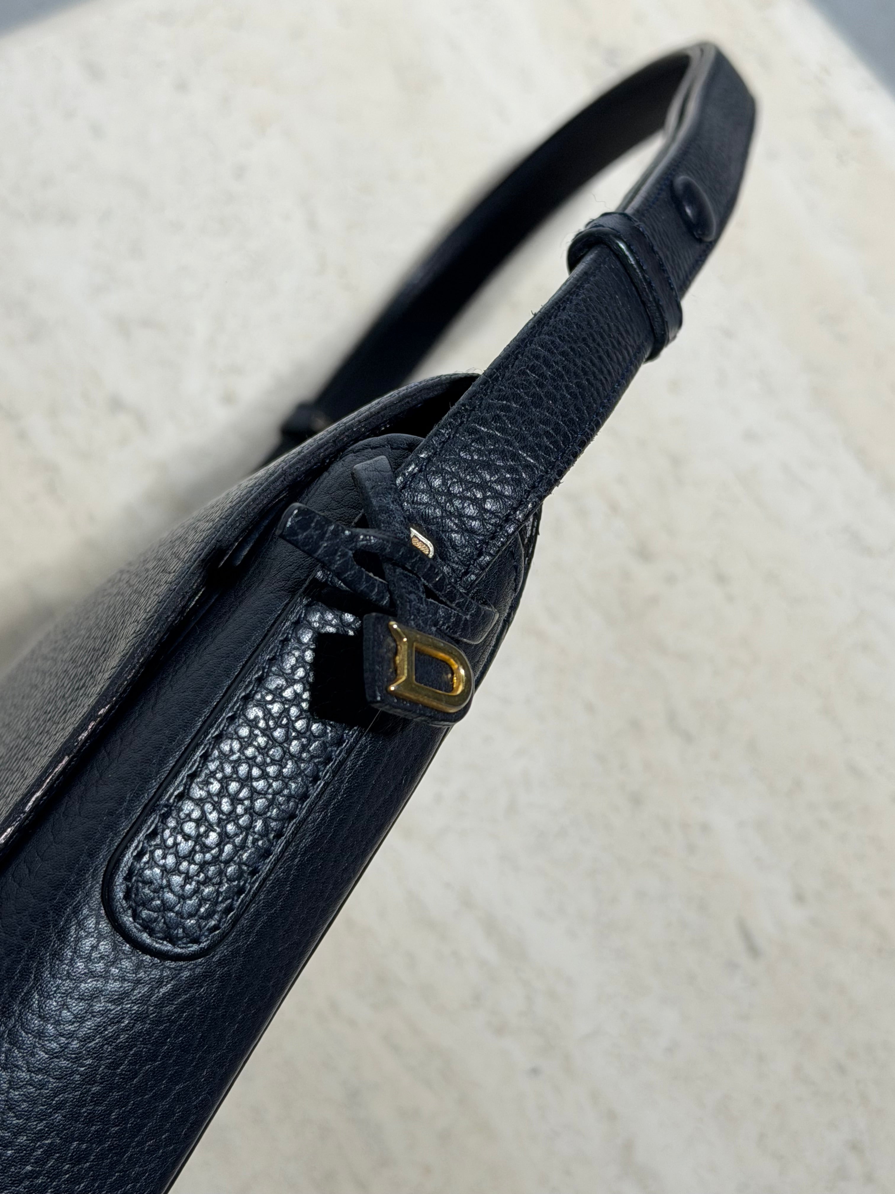 Delvaux “Diva” Marineblauw