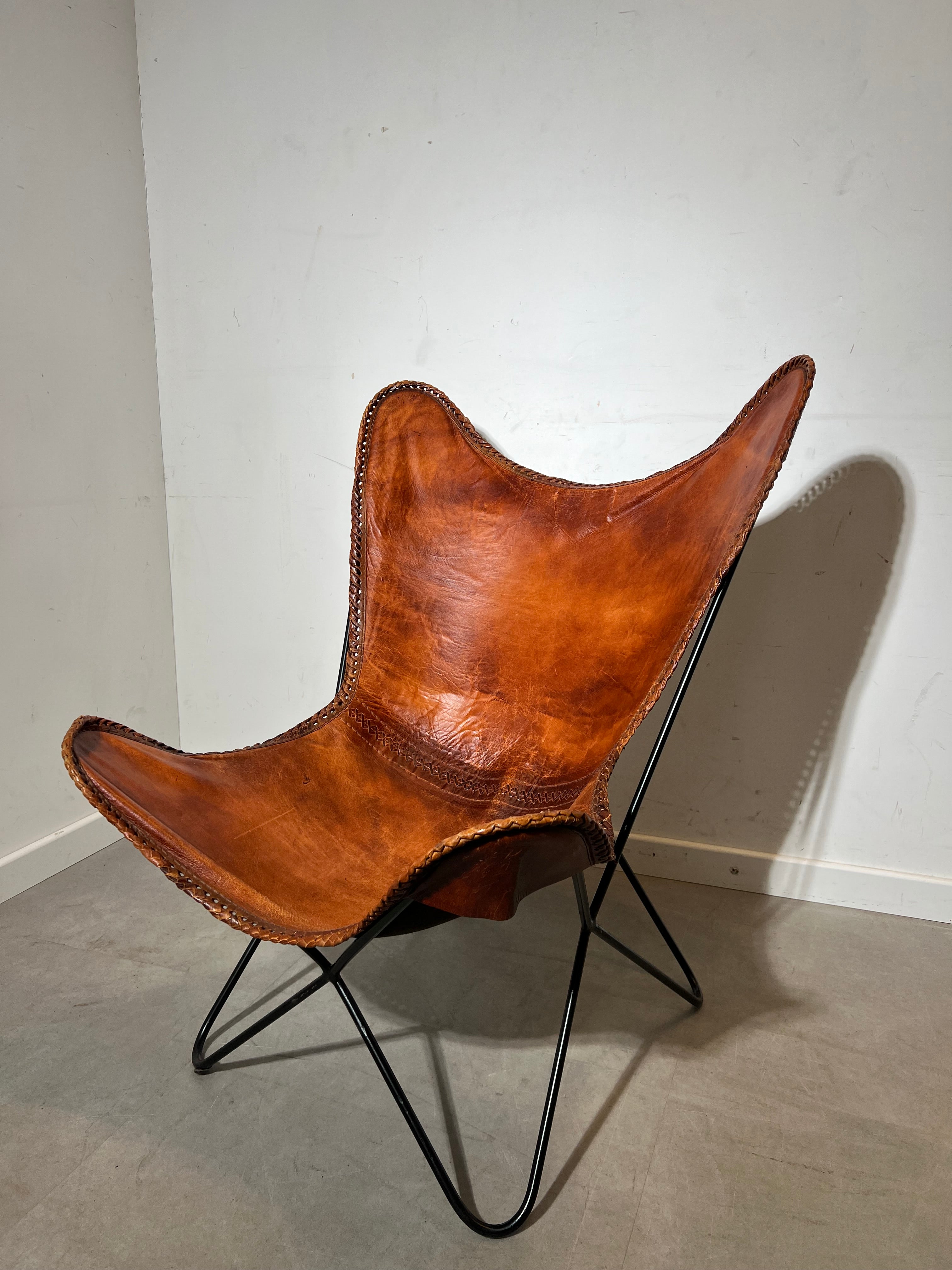 Butterfly Chair Leather Cognac