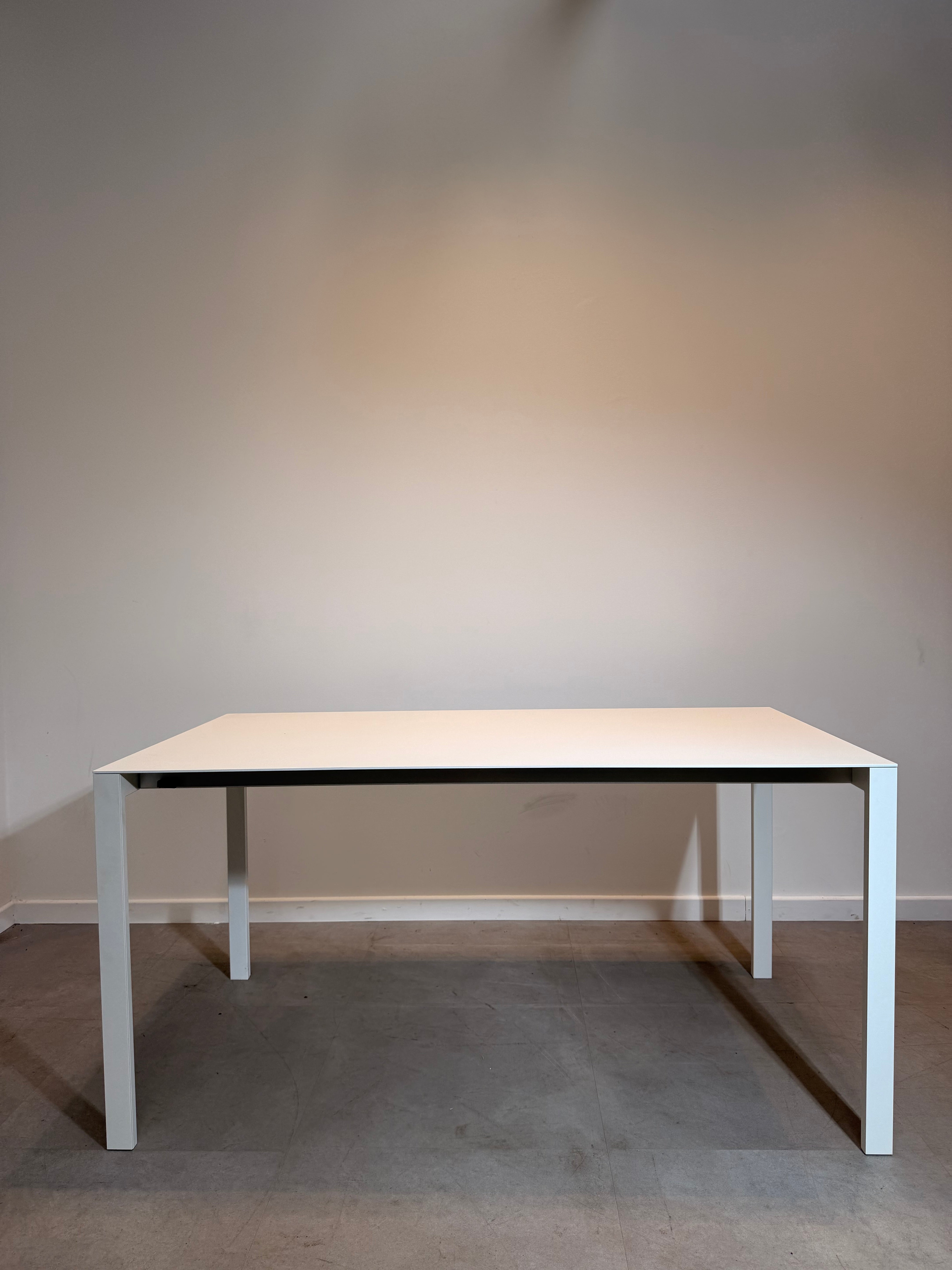 Kristalia Extendable Dining Table