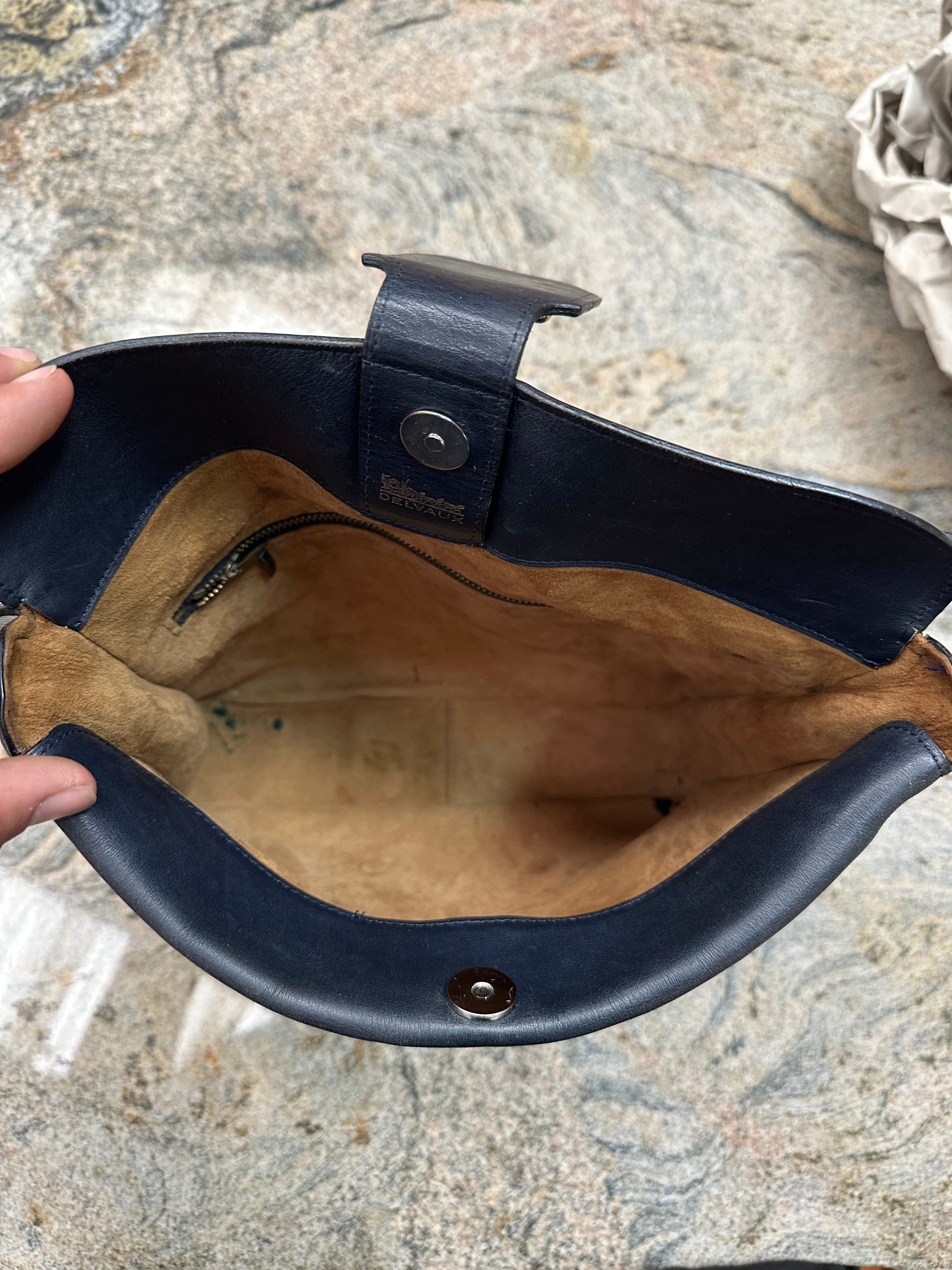 Sac bandoulière vintage Delvaux bleu marine