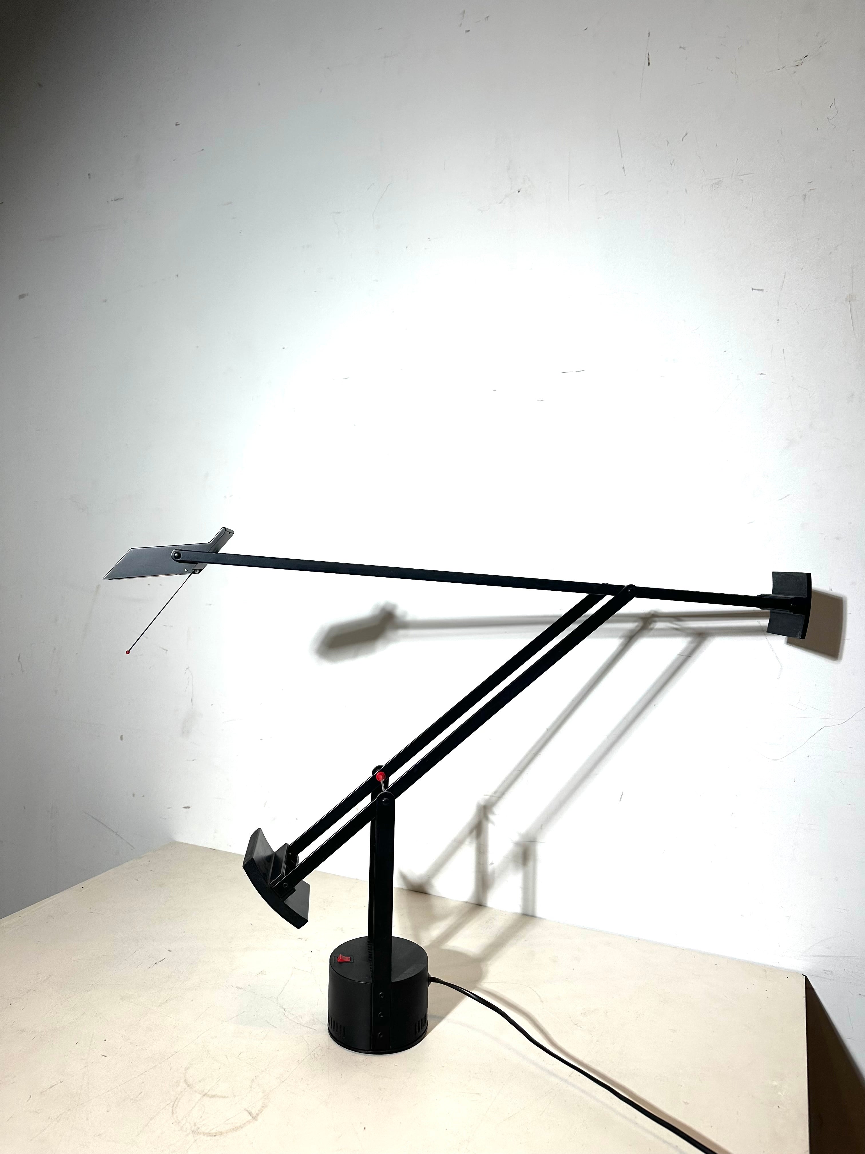 Vintage Artemide Tizio desk lamp by Richard Sapper