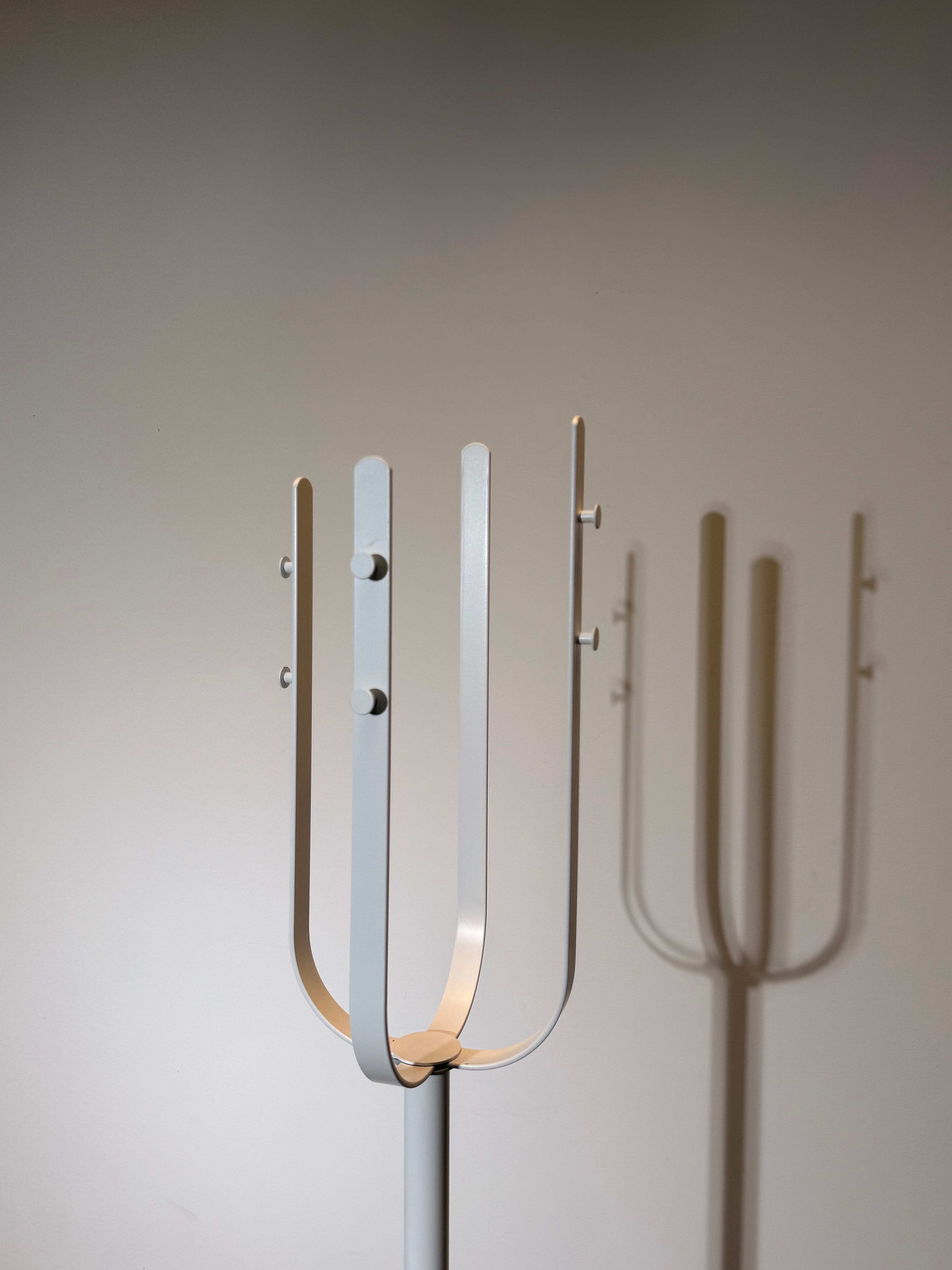 Calligaris White Metal Coat Stand