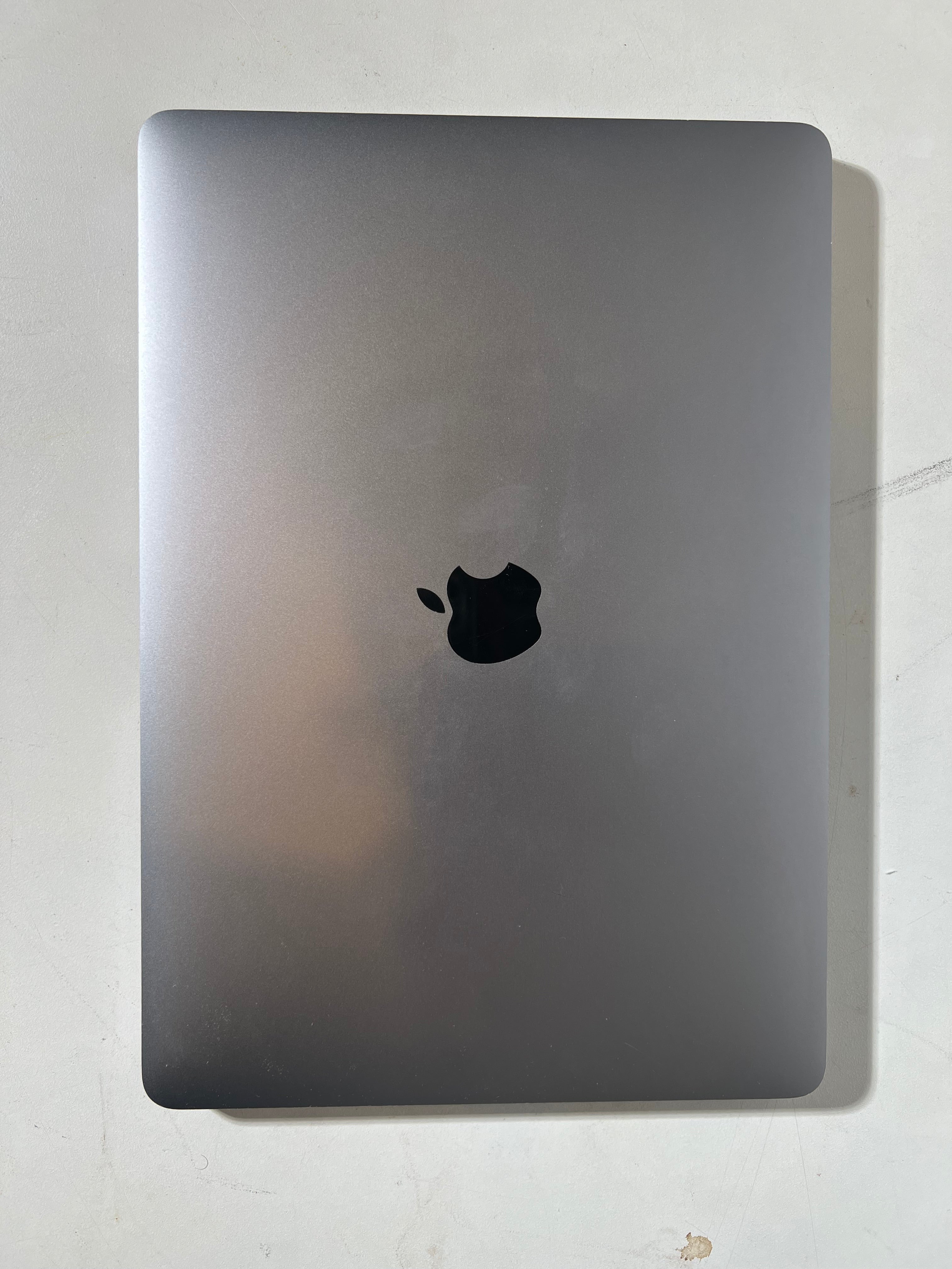 Apple MacBook Pro 13” M1 (2020) – Space Grey / Silver