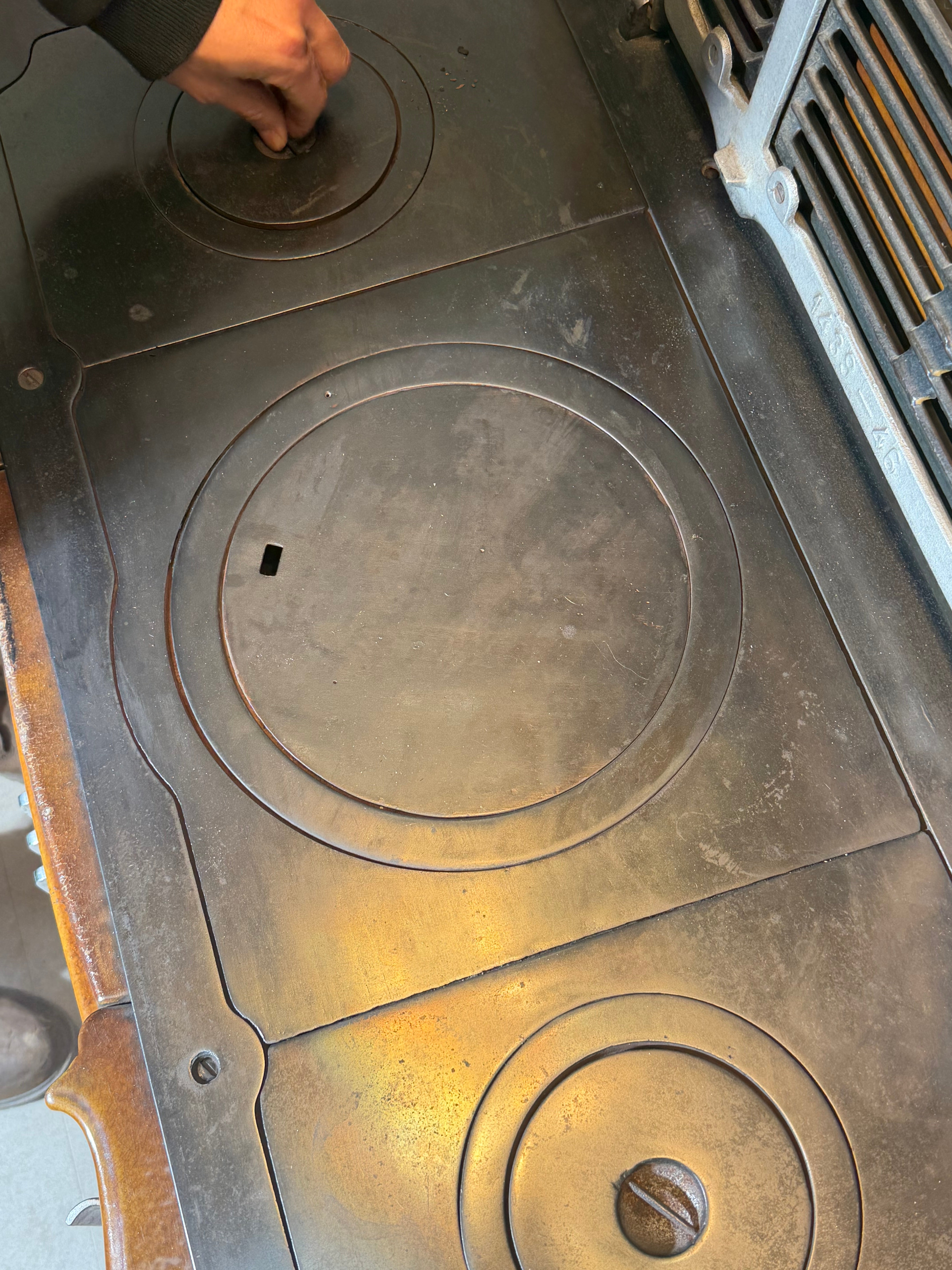 Art Deco “Fobrux Harem” Stove  – Belgium – 1930s