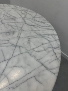 Round marble tulip table