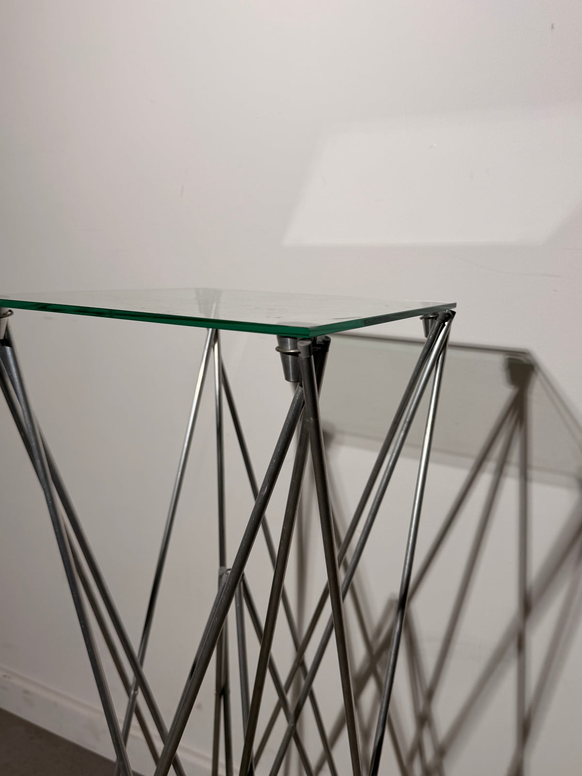 Bjart Folding Side Table