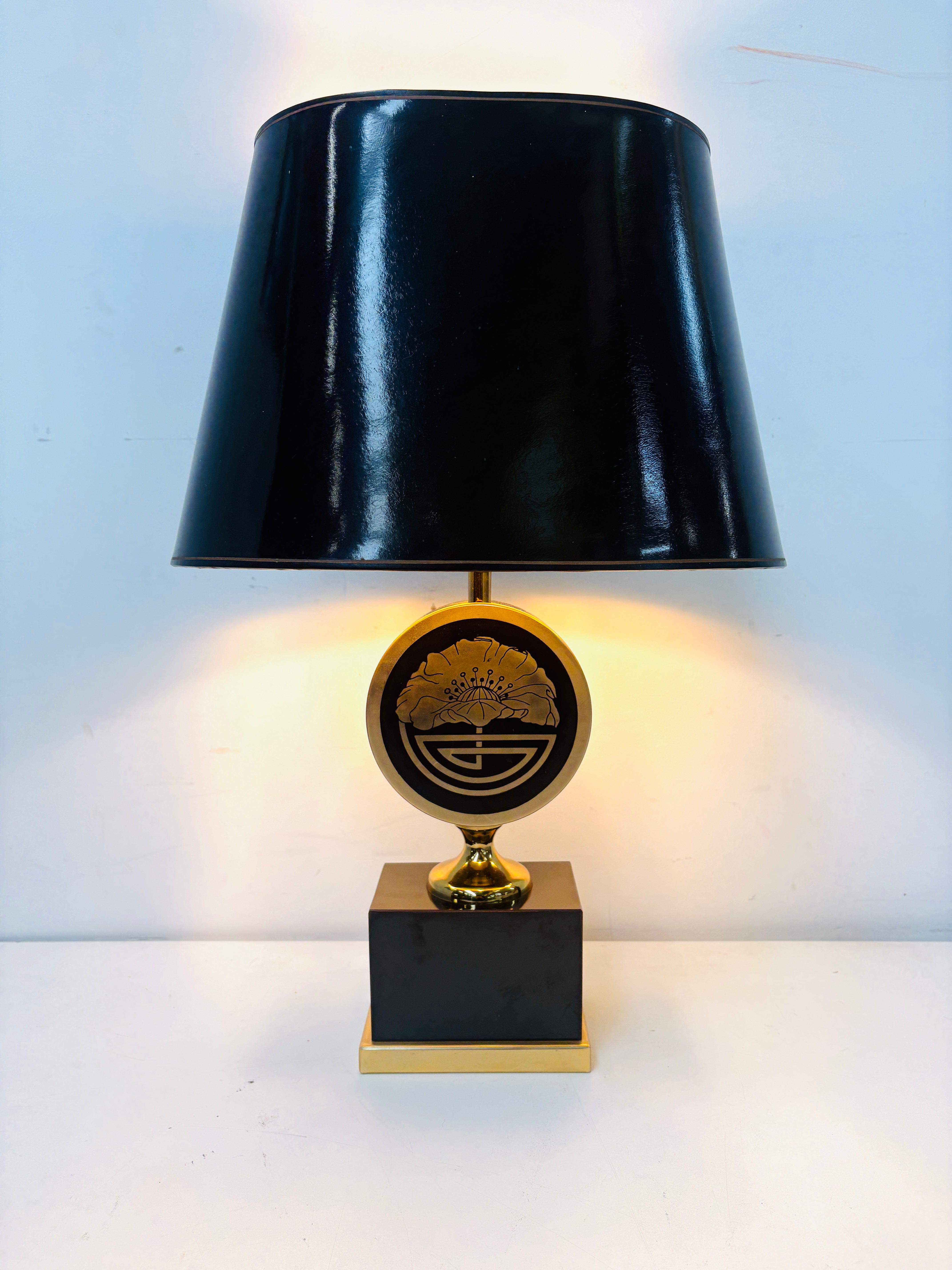 Le Dauphin Table Lamp – Maison Jansen Style – Brass & Black – 52 cm