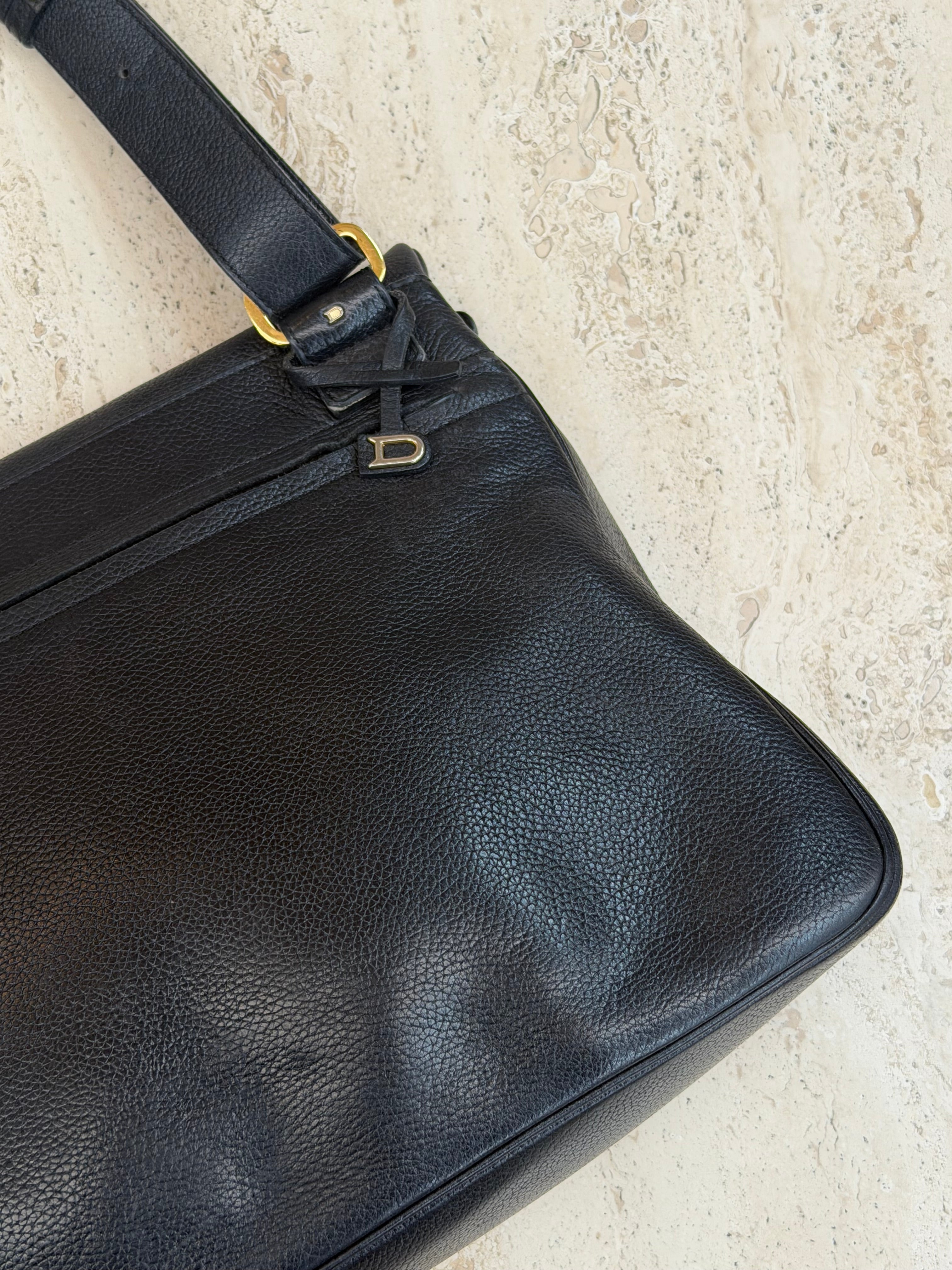 Delvaux Relais Trotteur Bag – Black Leather – With Dustbag & Mirror – 33 x 25 cm