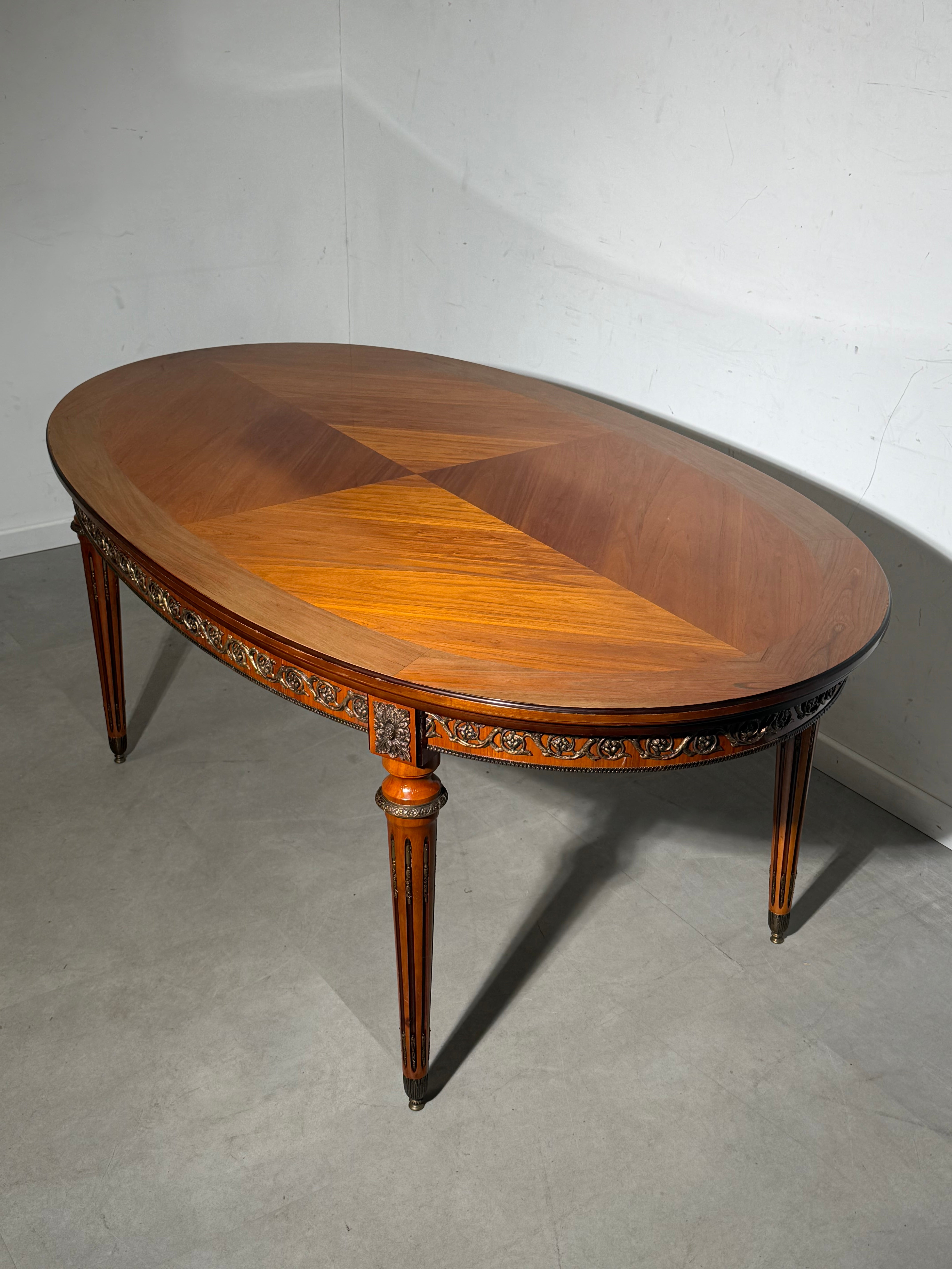 Vintage Louis XVI Style Extendable Dining Table by JP Ehalt – 183–273 cm