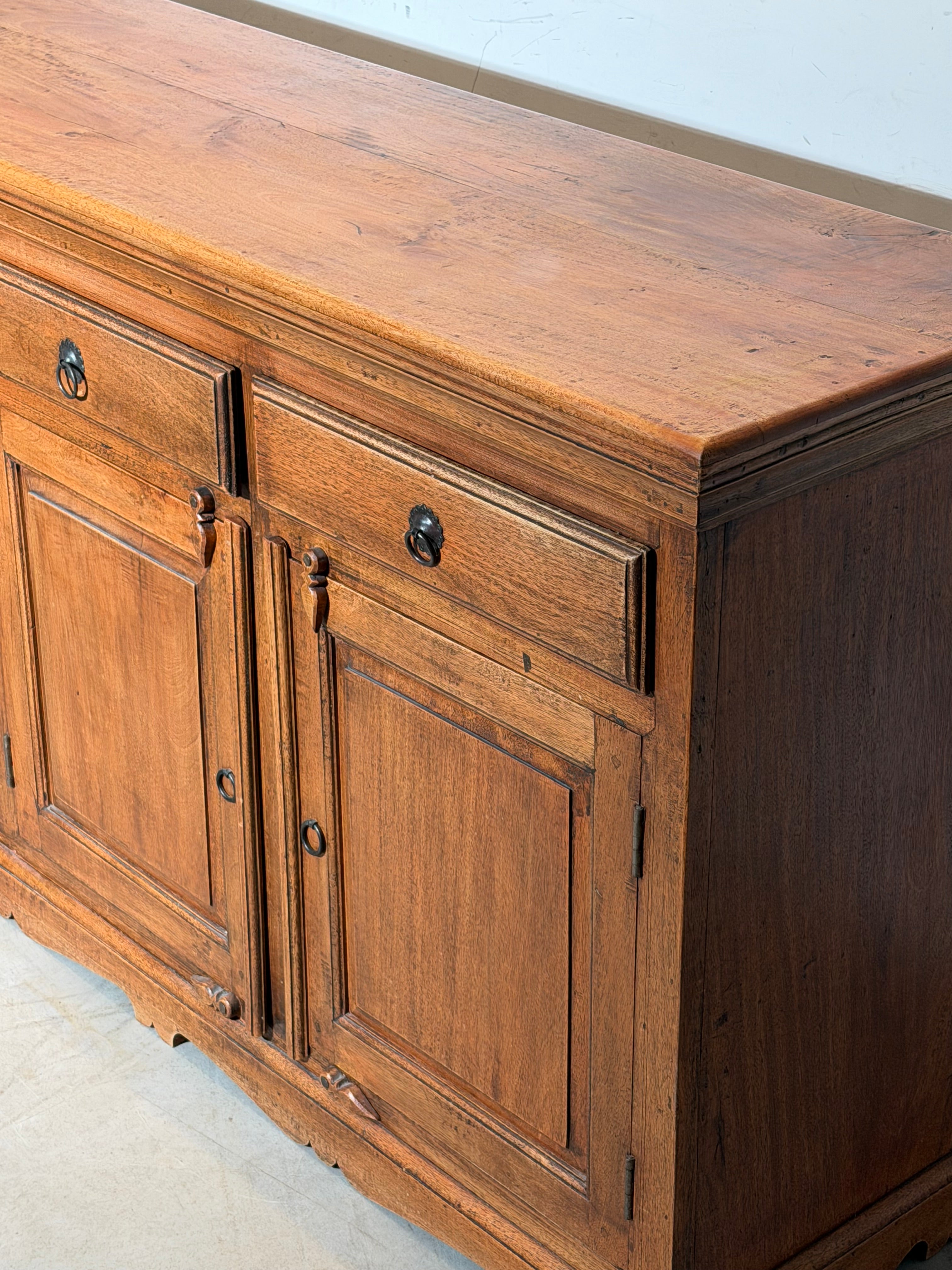 Vintage Wooden Sideboard / Buffet Cabinet – India – 215 cm