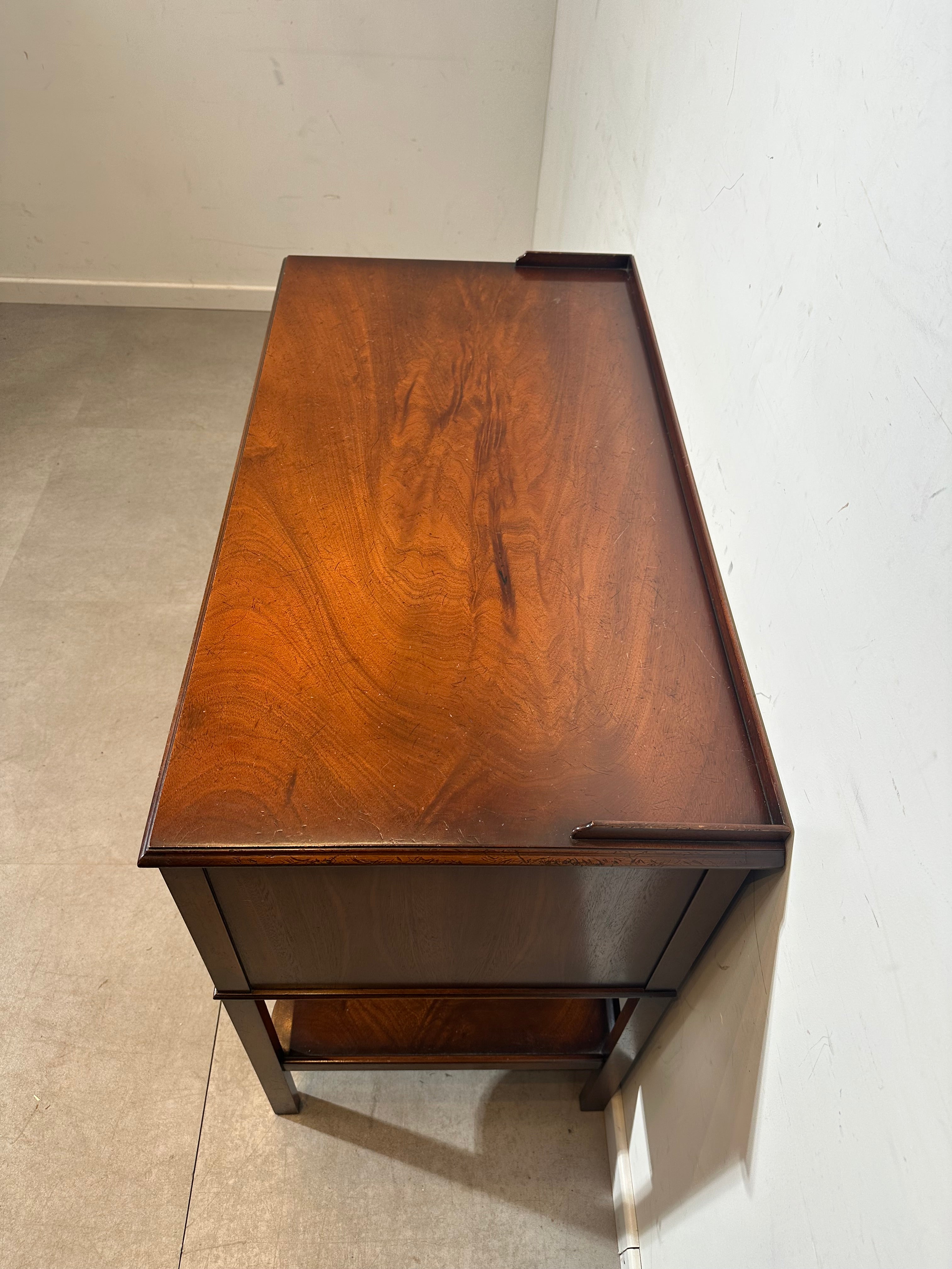 Mahogany Sideboard "Bevan Funnell"