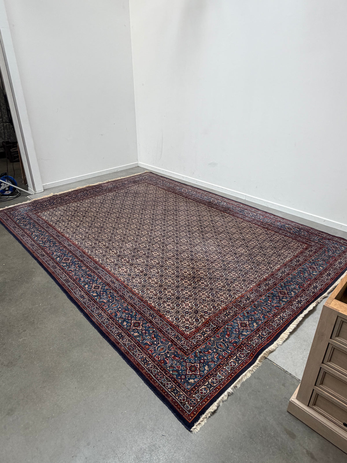 Vintage Hand-Knotted Persian Mud Rug – 357 × 255 cm