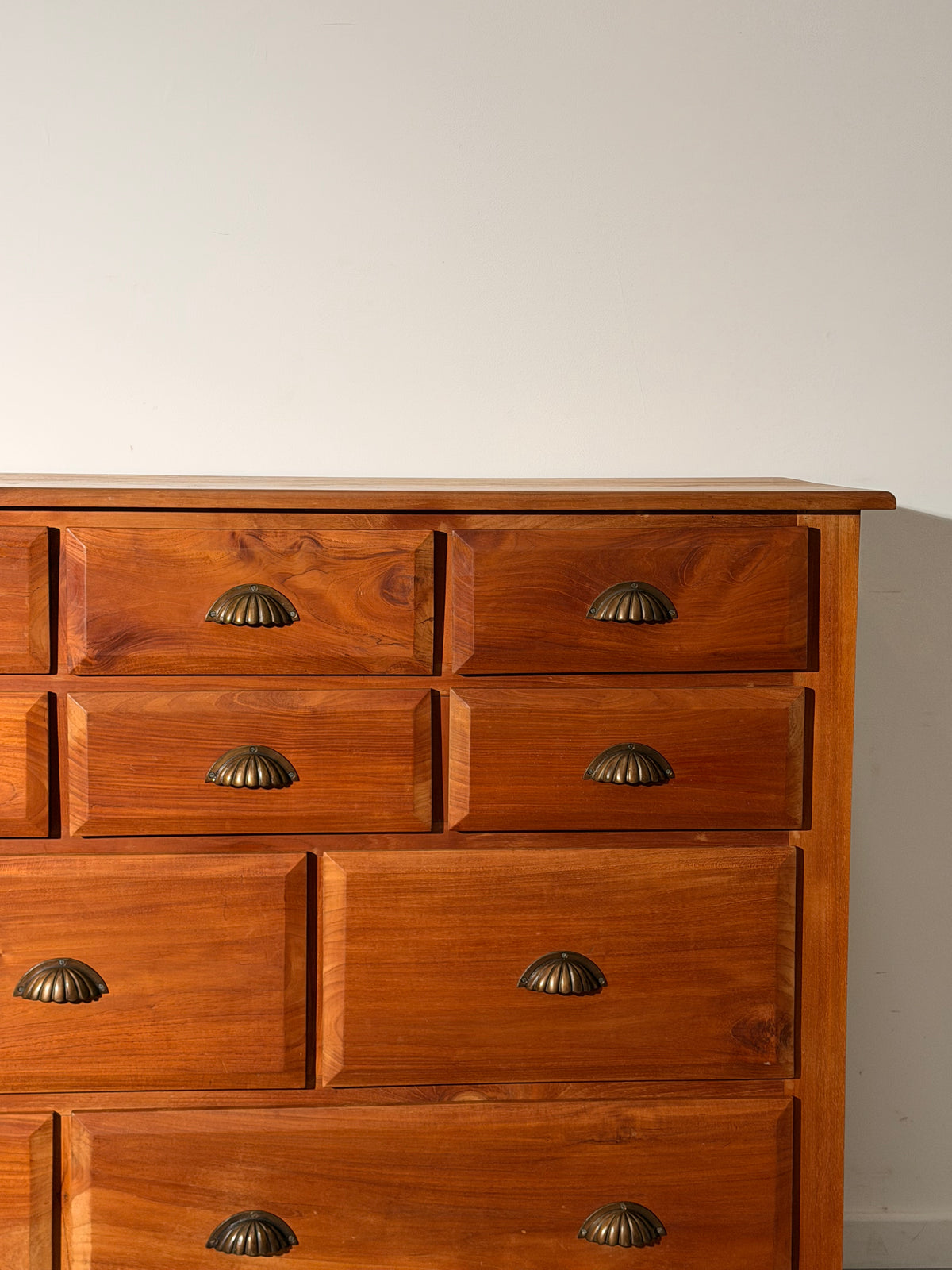 Wooden Chest of 13 Drawers with Shell Handles