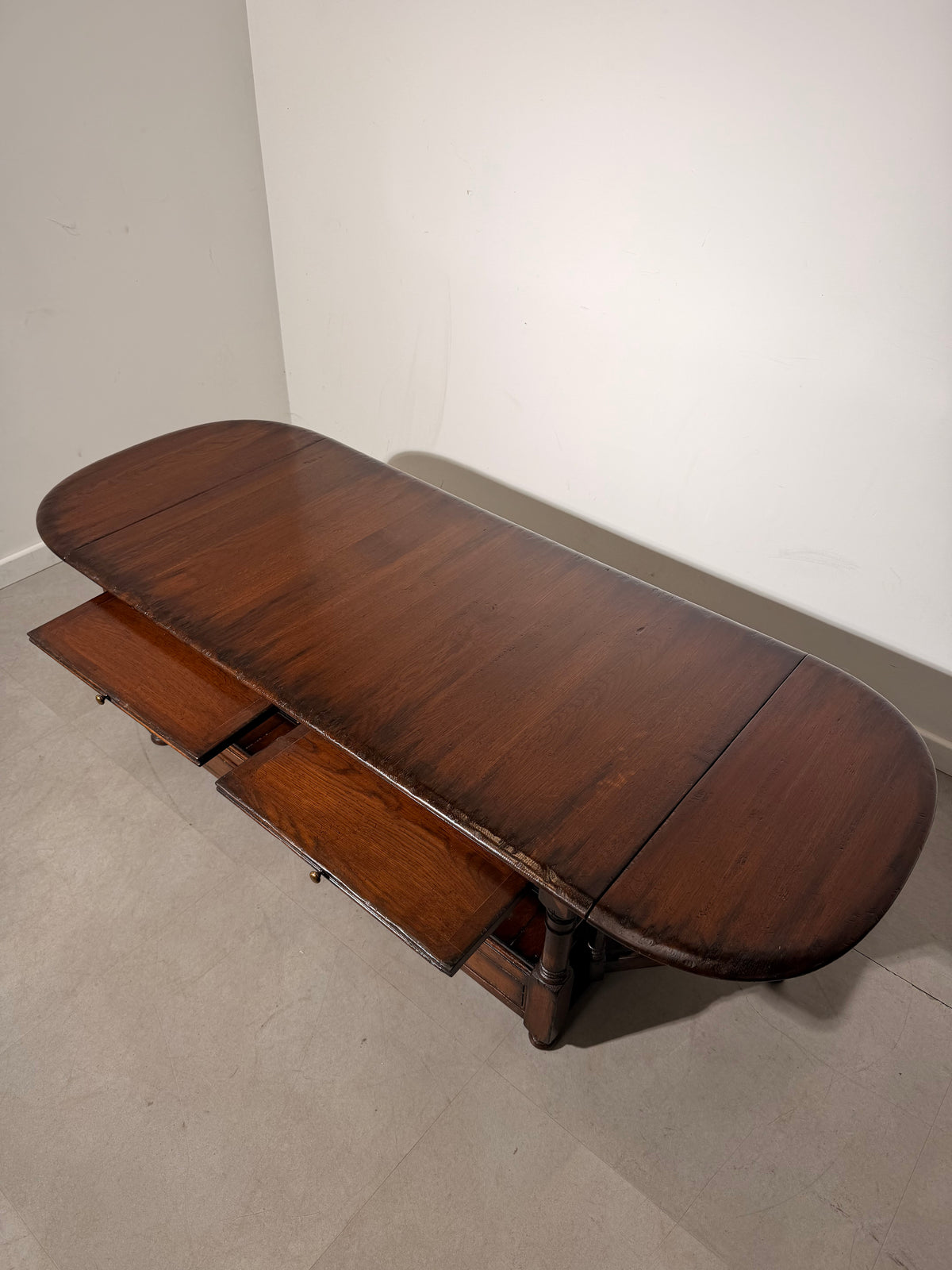 Old New England Double-Sided Extendable Coffee Table with Drawers