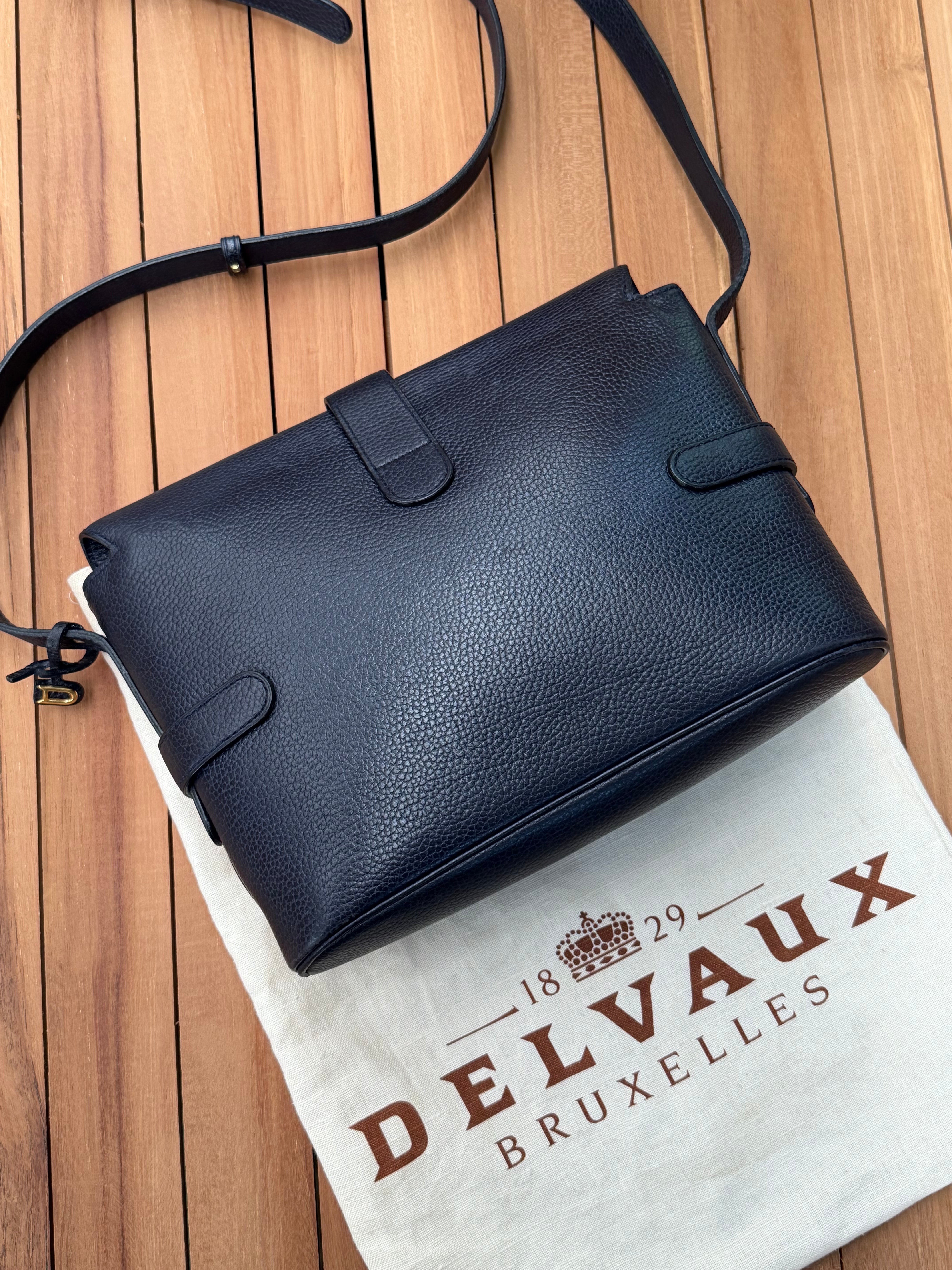 Delvaux “Simoun” Crossbody Bag – Dark Blue Leather