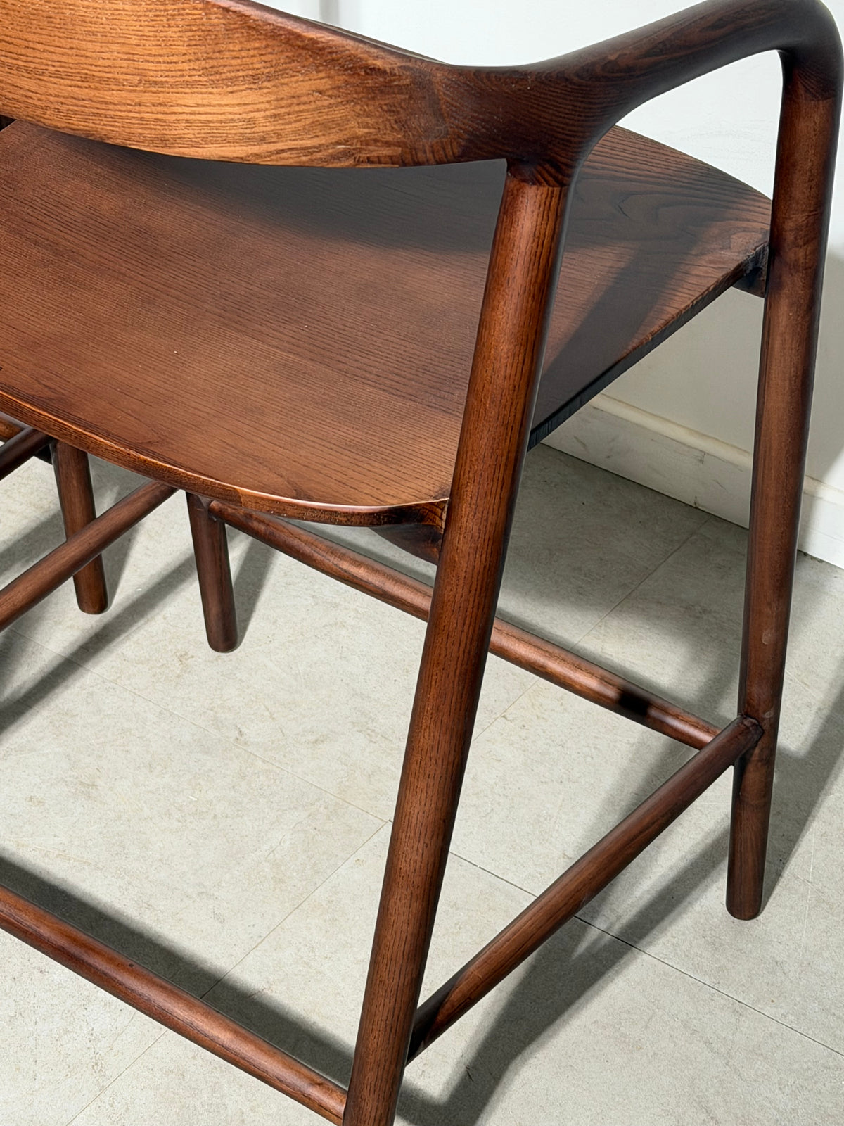 “Kobe” Bar Chair – Walnut Finish