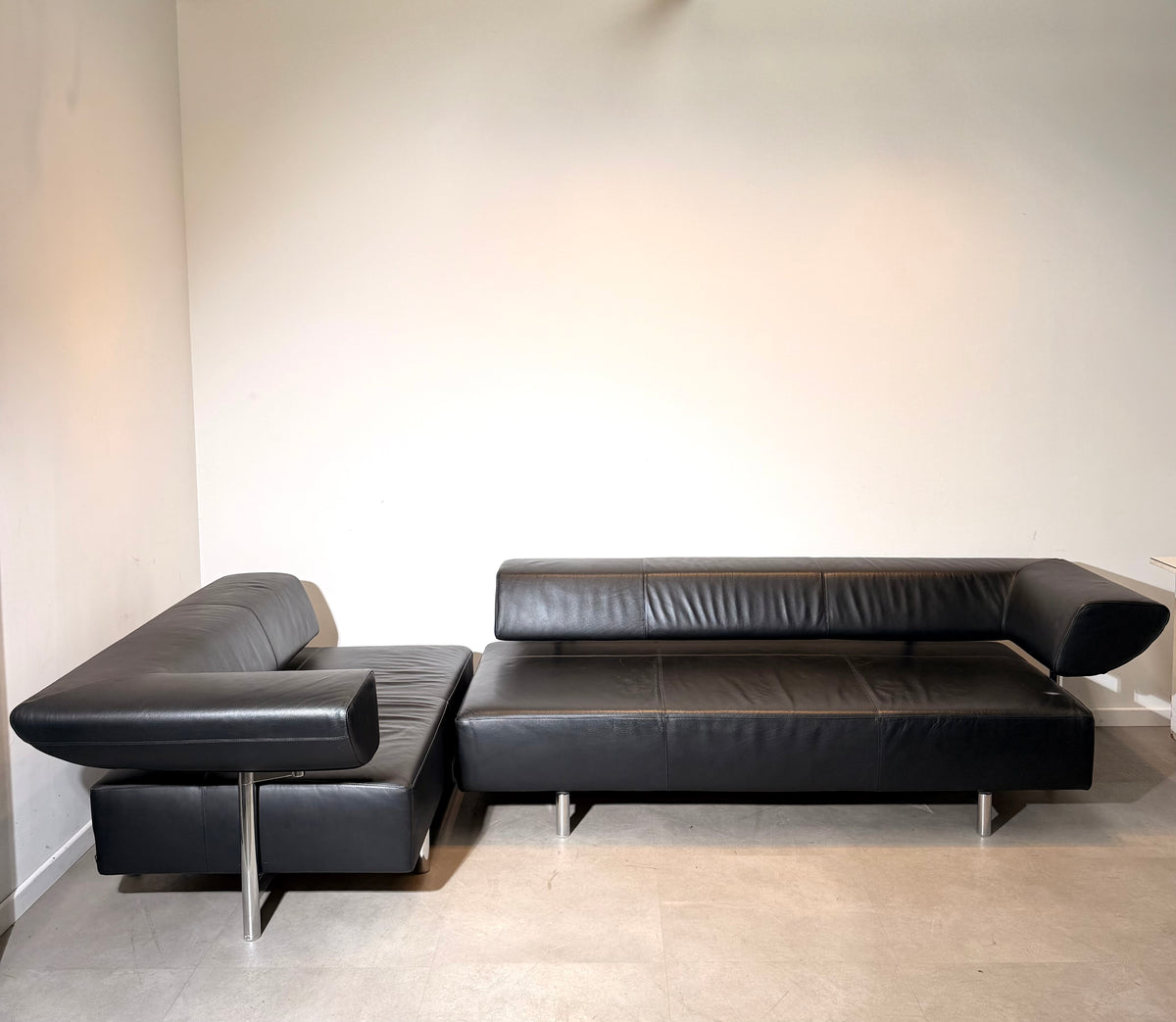 COR Arthe Modular Leather Sofa Bed