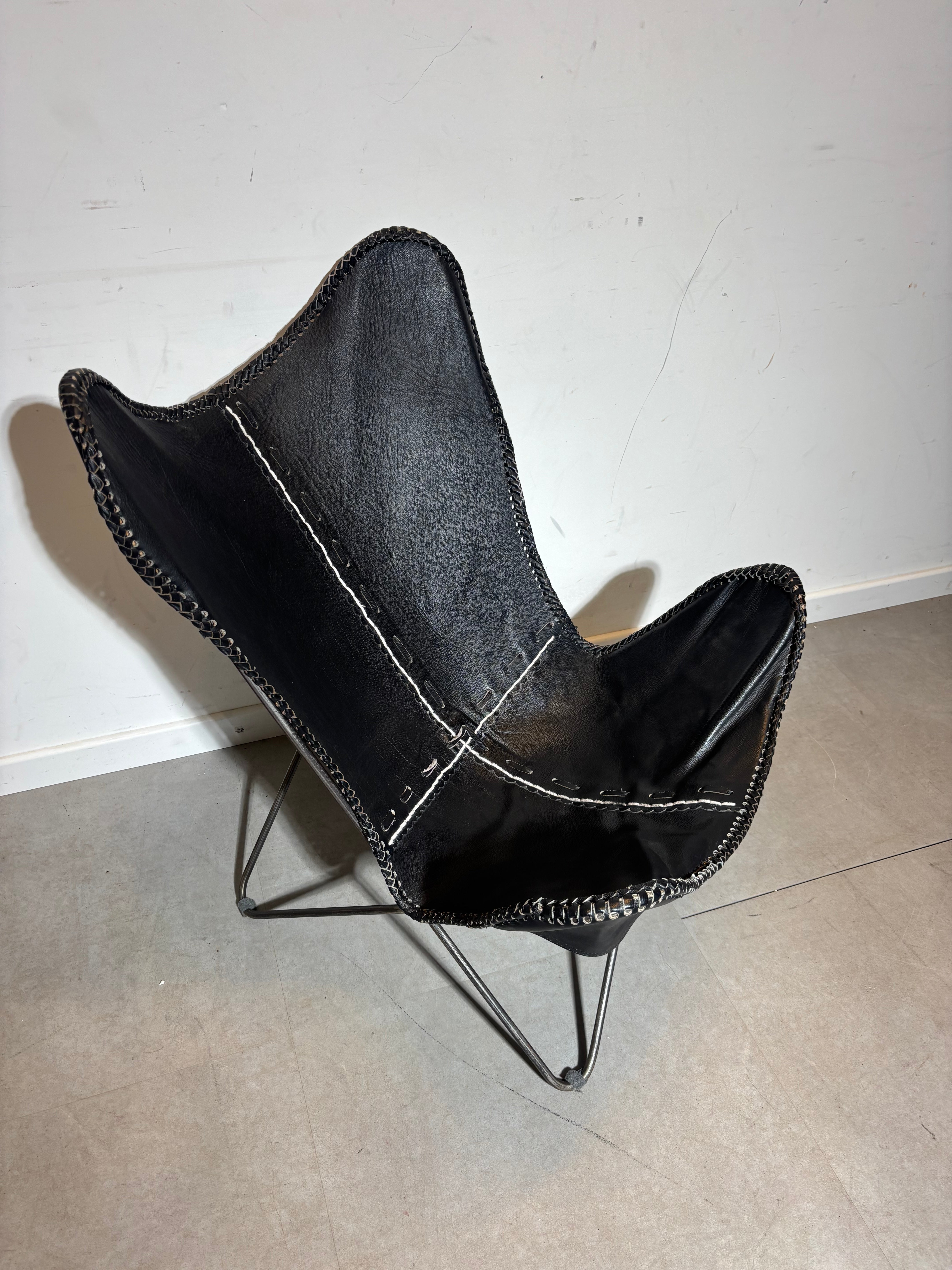 Black Leather Butterfly Chair