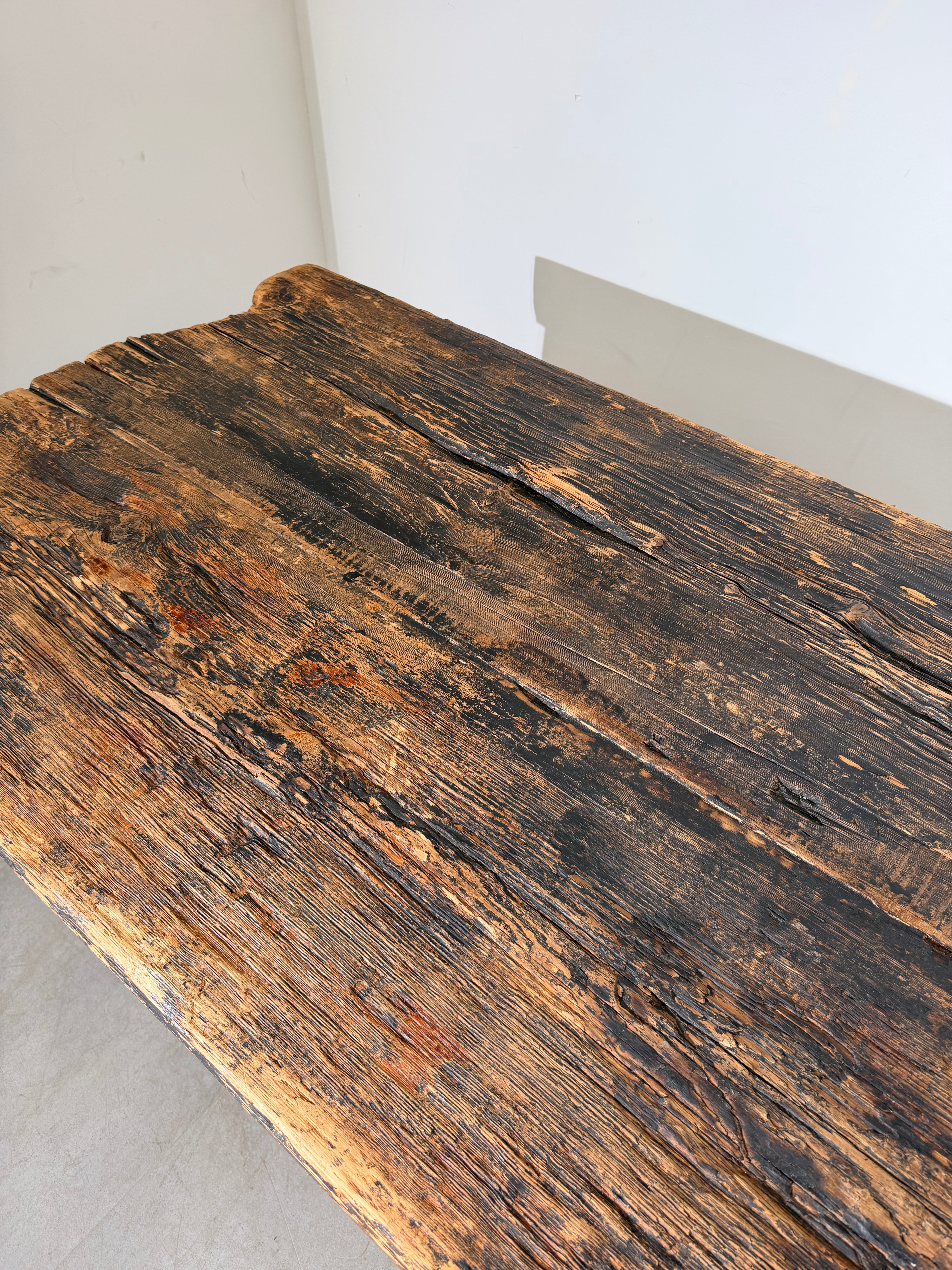 Large Rustic Brutalist Dining Table – Solid Wood – 240 cm