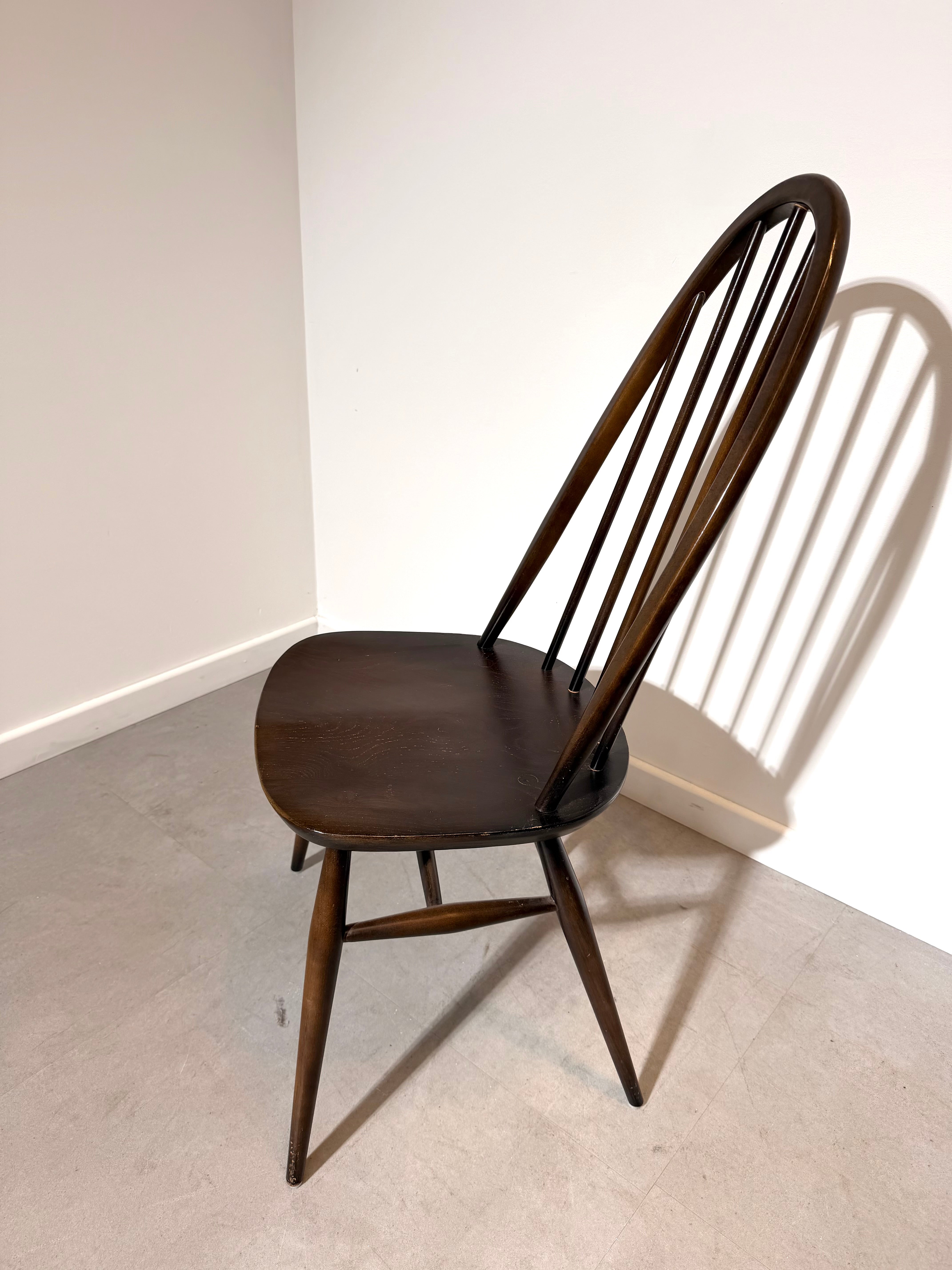 Set of 6 Ercol Windsor Dining Chairs – Model 205