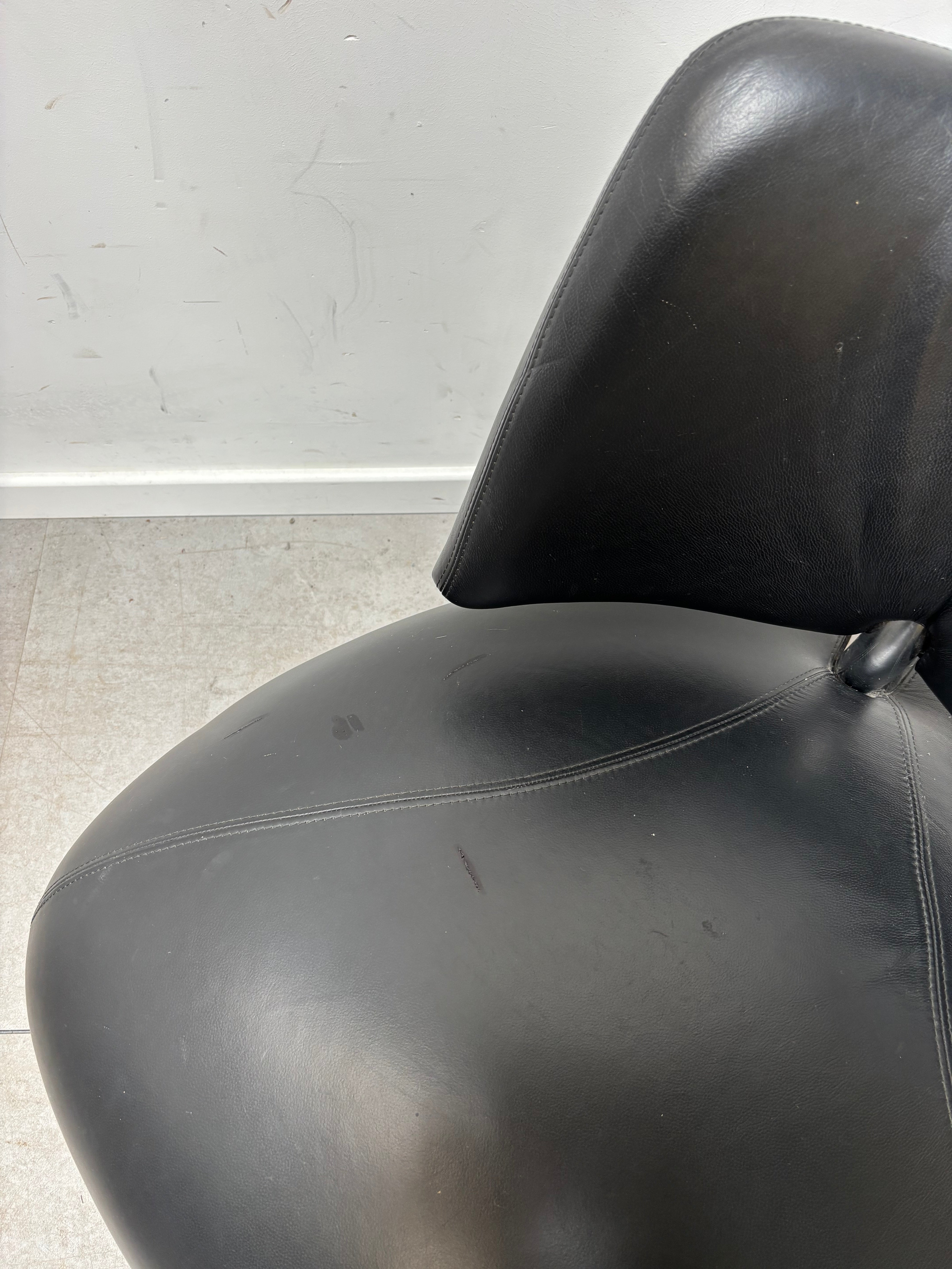 Leolux “Pallone” Relaxchair