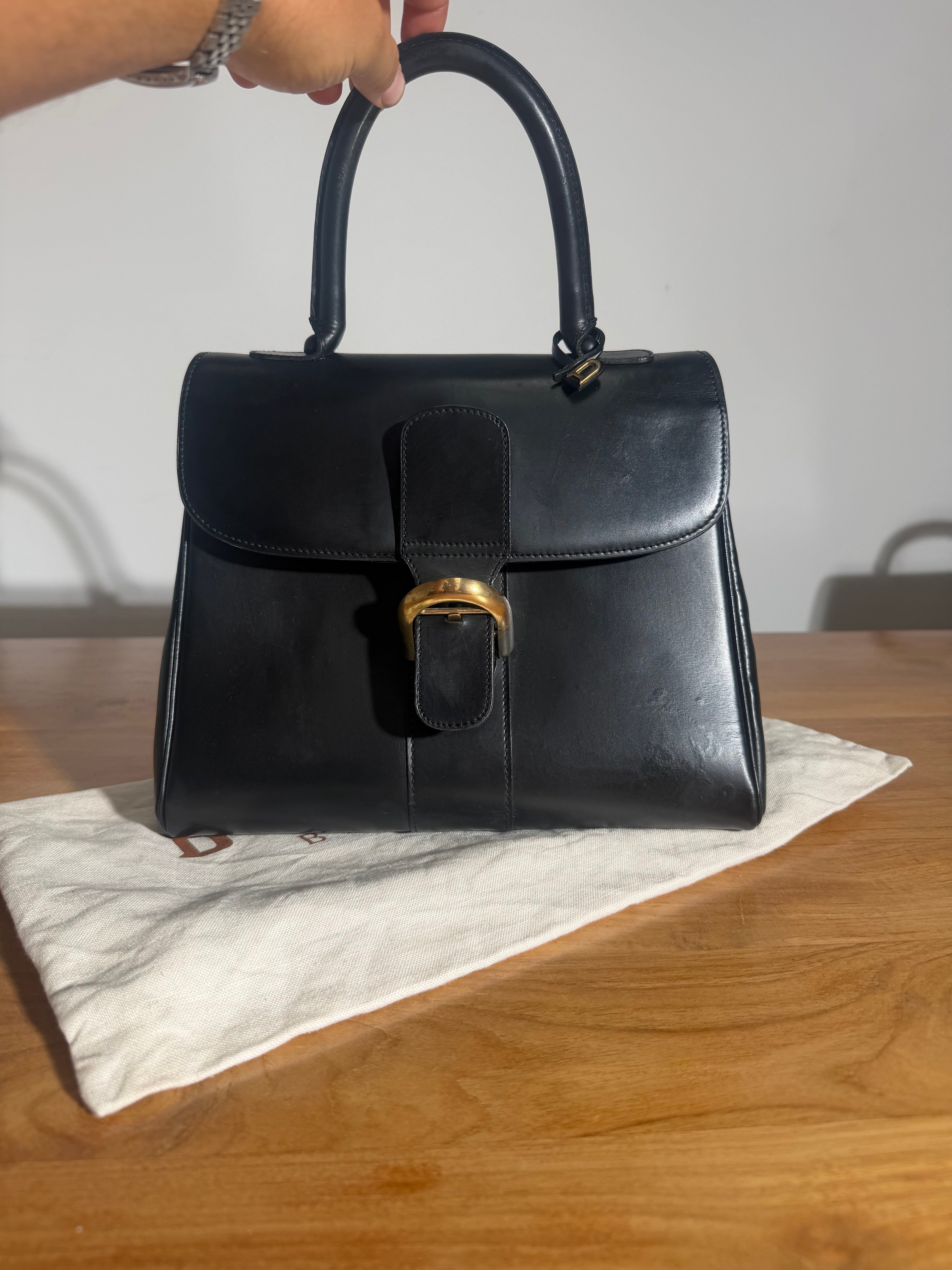 Delvaux Brillant MM Handbag – Black Leather