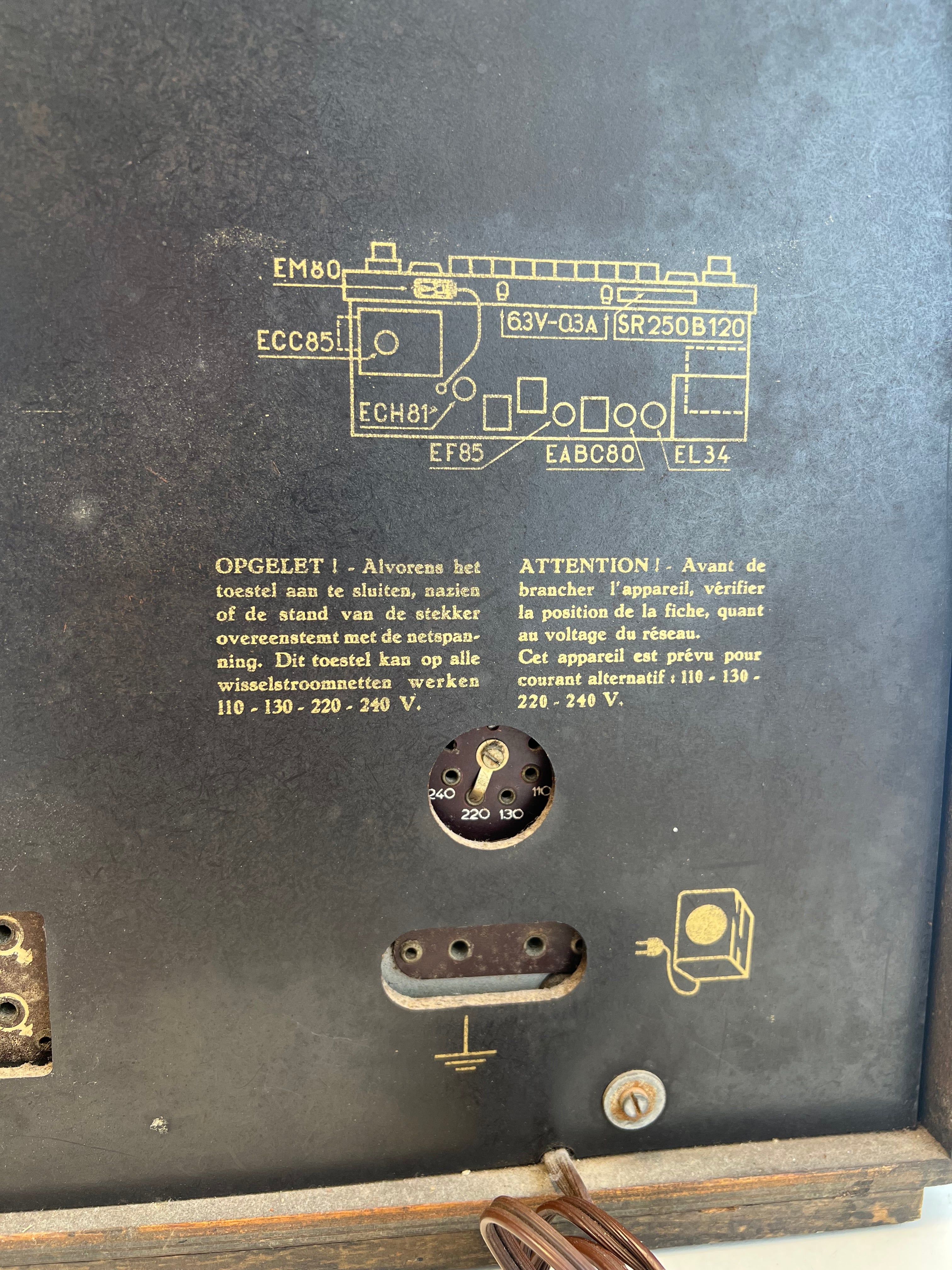 Vintage Barco Tube Radio – Wooden Cabinet – Belgium – 1950s