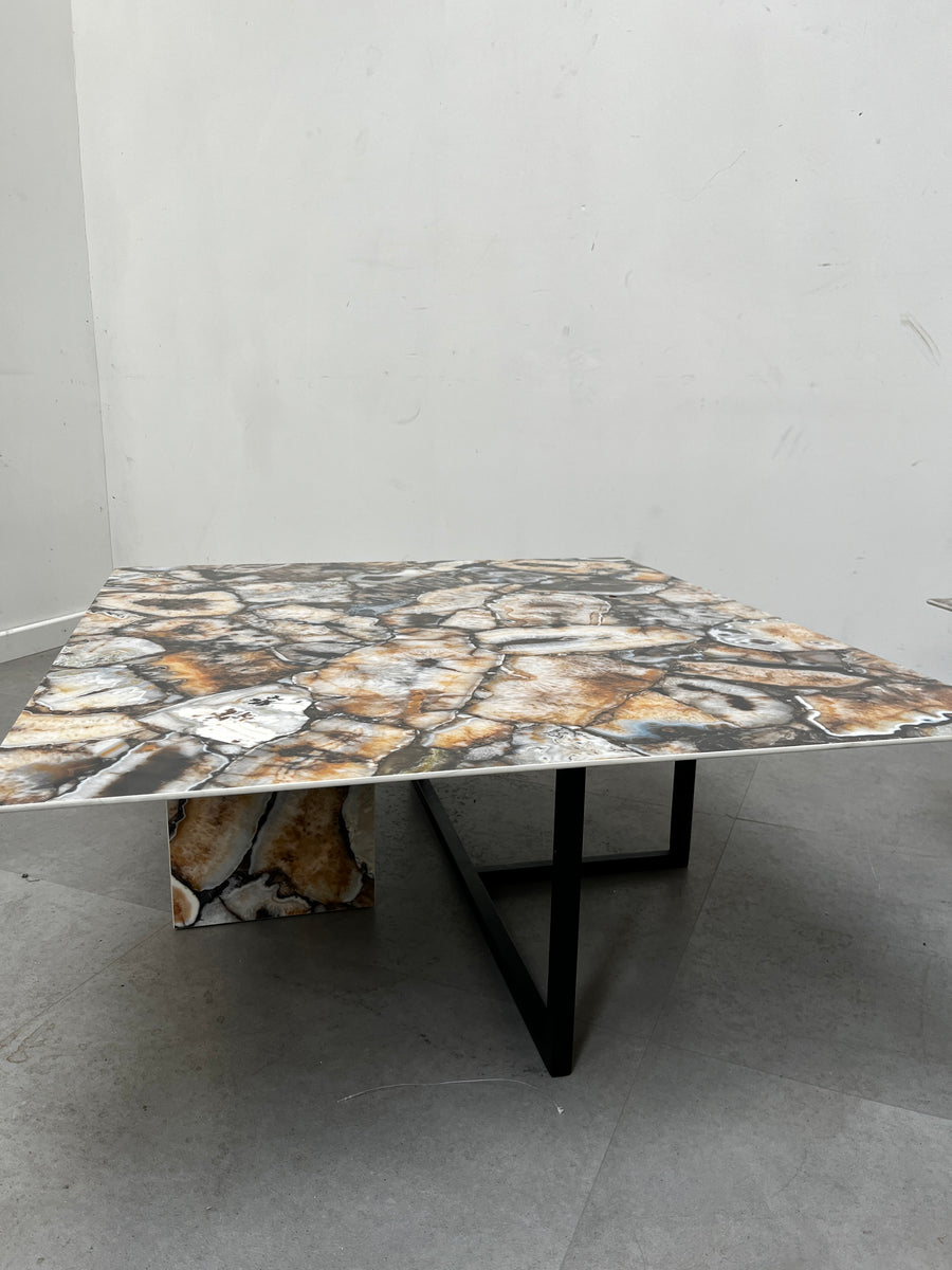 Side table / Coffee table Composite – Troc Leuven