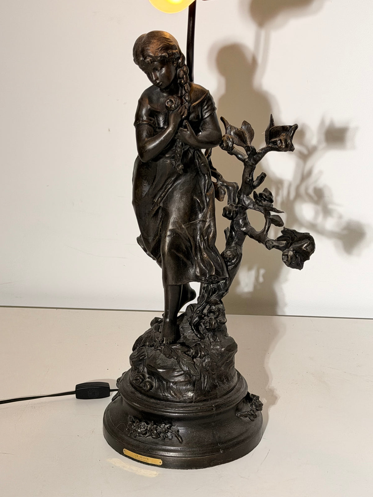 Large Tiffany-Style Stained Glass Table Lamp with Sculptural Female Base