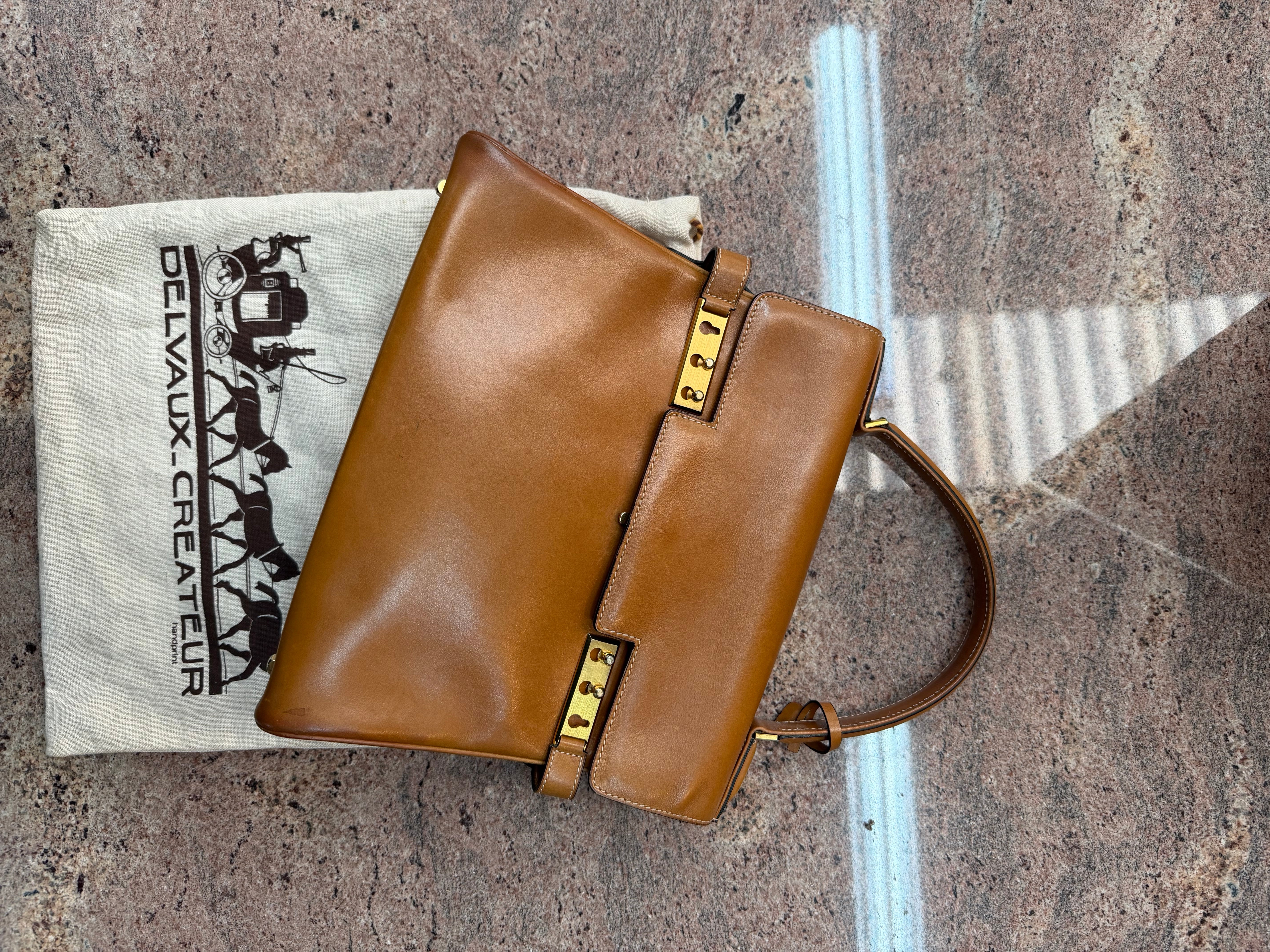 Vintage Delvaux Tempete MM Handbag – Cognac Leather – With Mirror & Original Dustbag