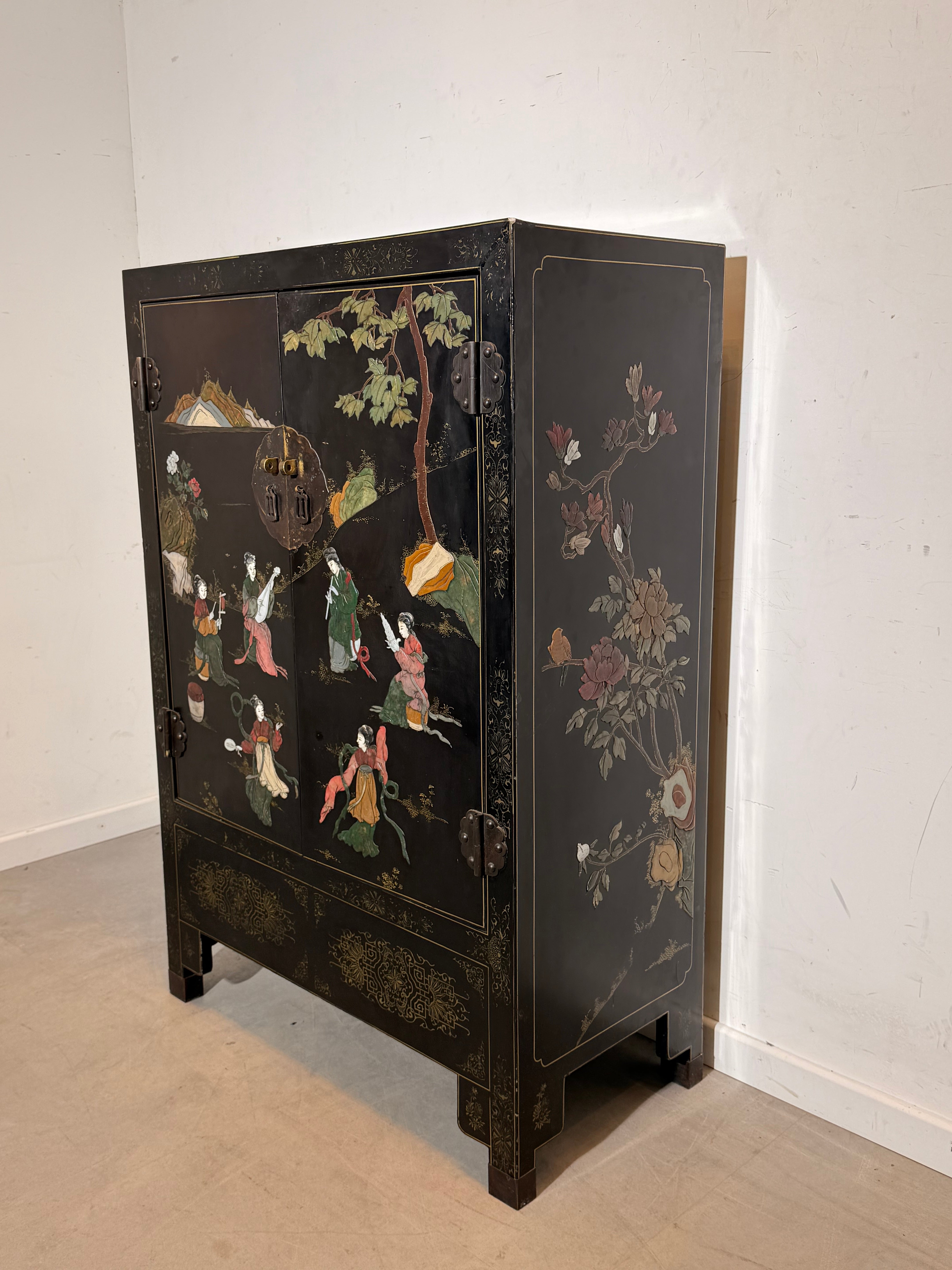 Chinese Black Lacquer Cabinet with Hand-Painted Chinoiserie Scenes