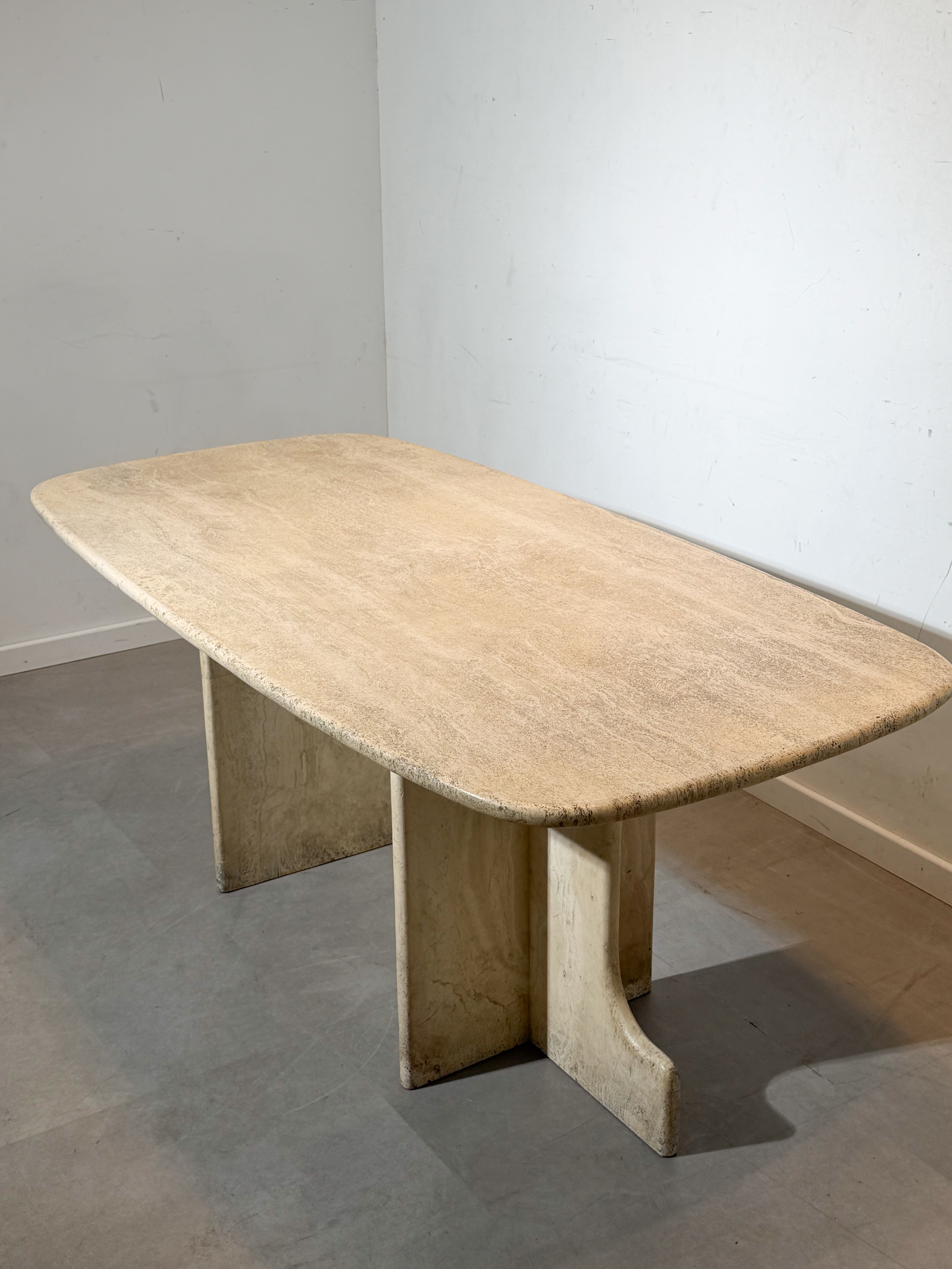 Vintage Travertine Dining Table – Sculptural Base – 180 cm