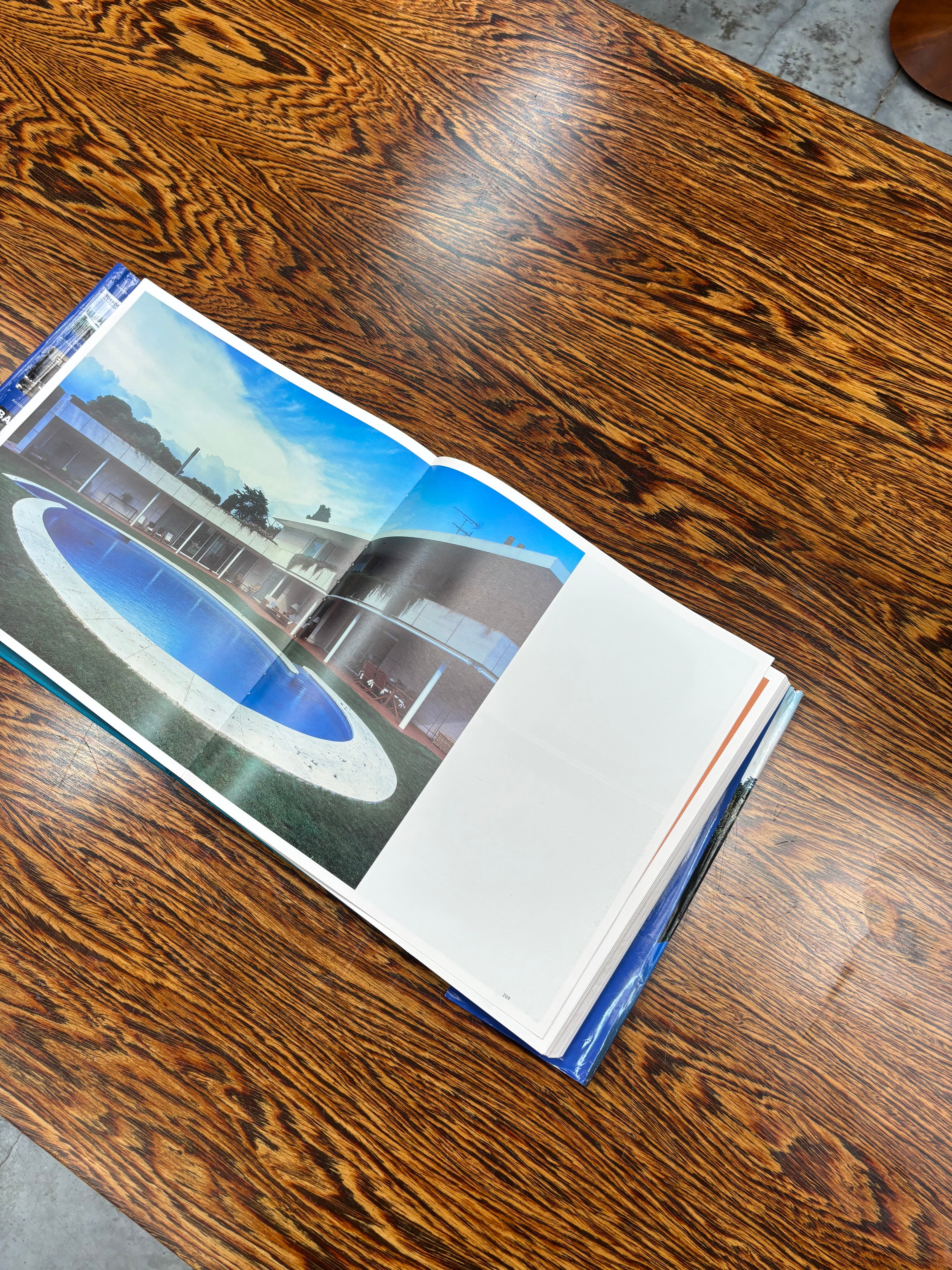 Bureau « de direction » vintage en palissandre