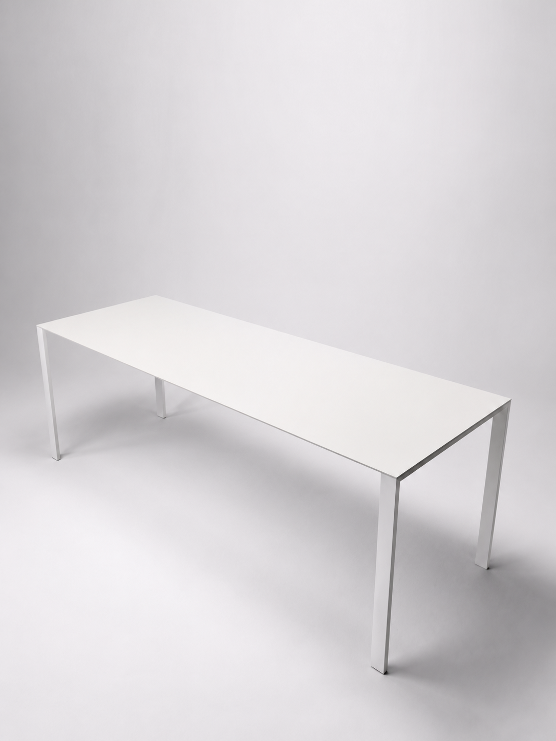 Kristalia Thin K Extendable Dining Table